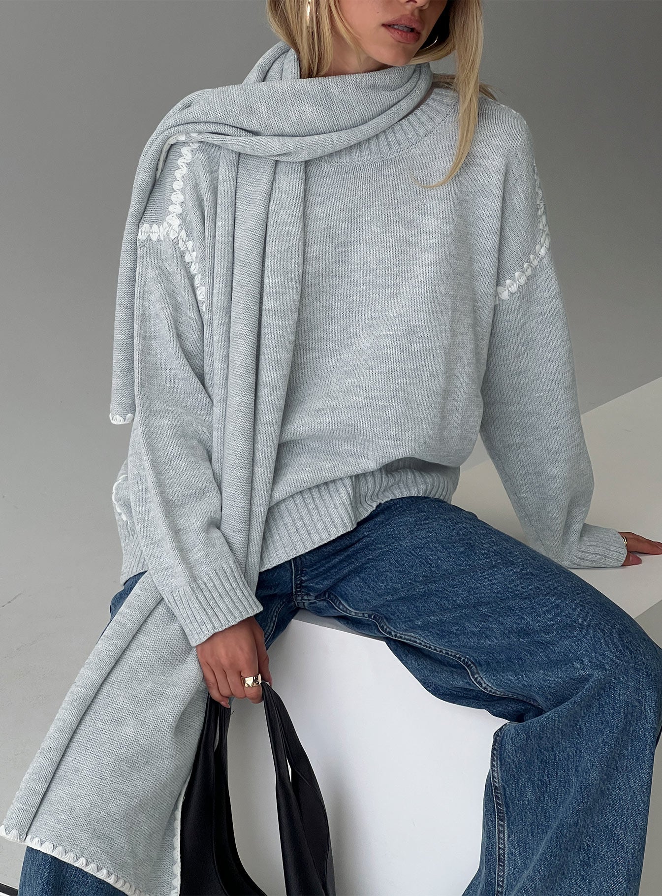 Keriana Contrast Stitch Knit Sweater Grey  White