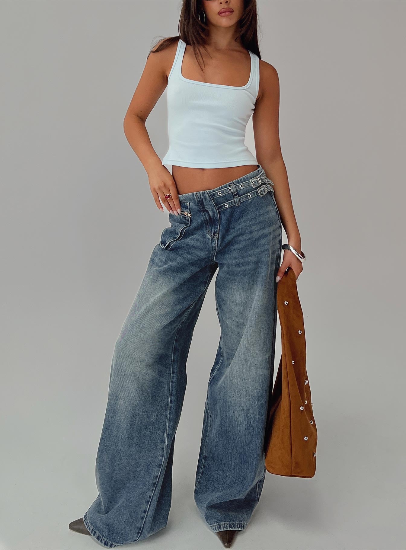 Paltrow Mid Rise Wide Leg Cargo Jeans Mid Blue Wash Petite - Image 8