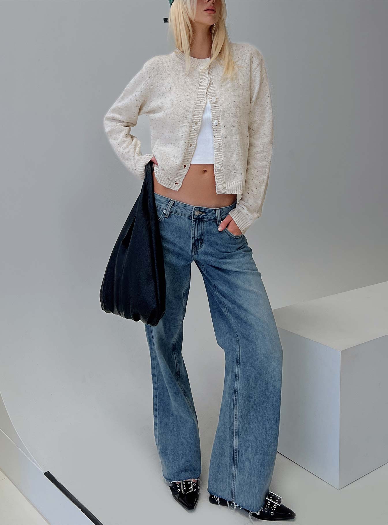 Sabryna Low Rise Straight Leg Jeans Blue - Image 8