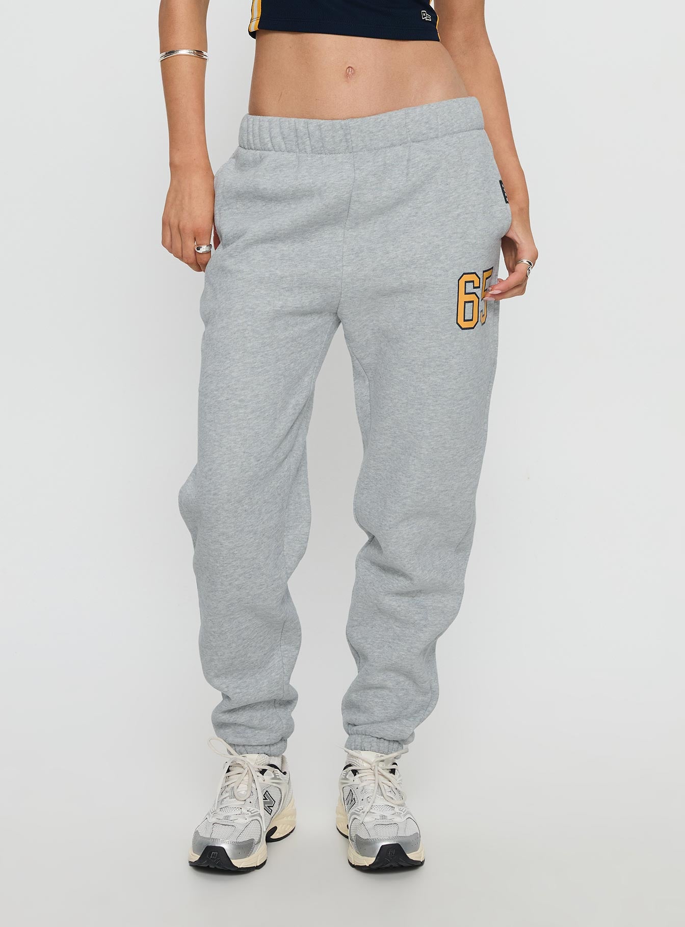 Uc Irvine Basic Sweatpants Grey - Image 2