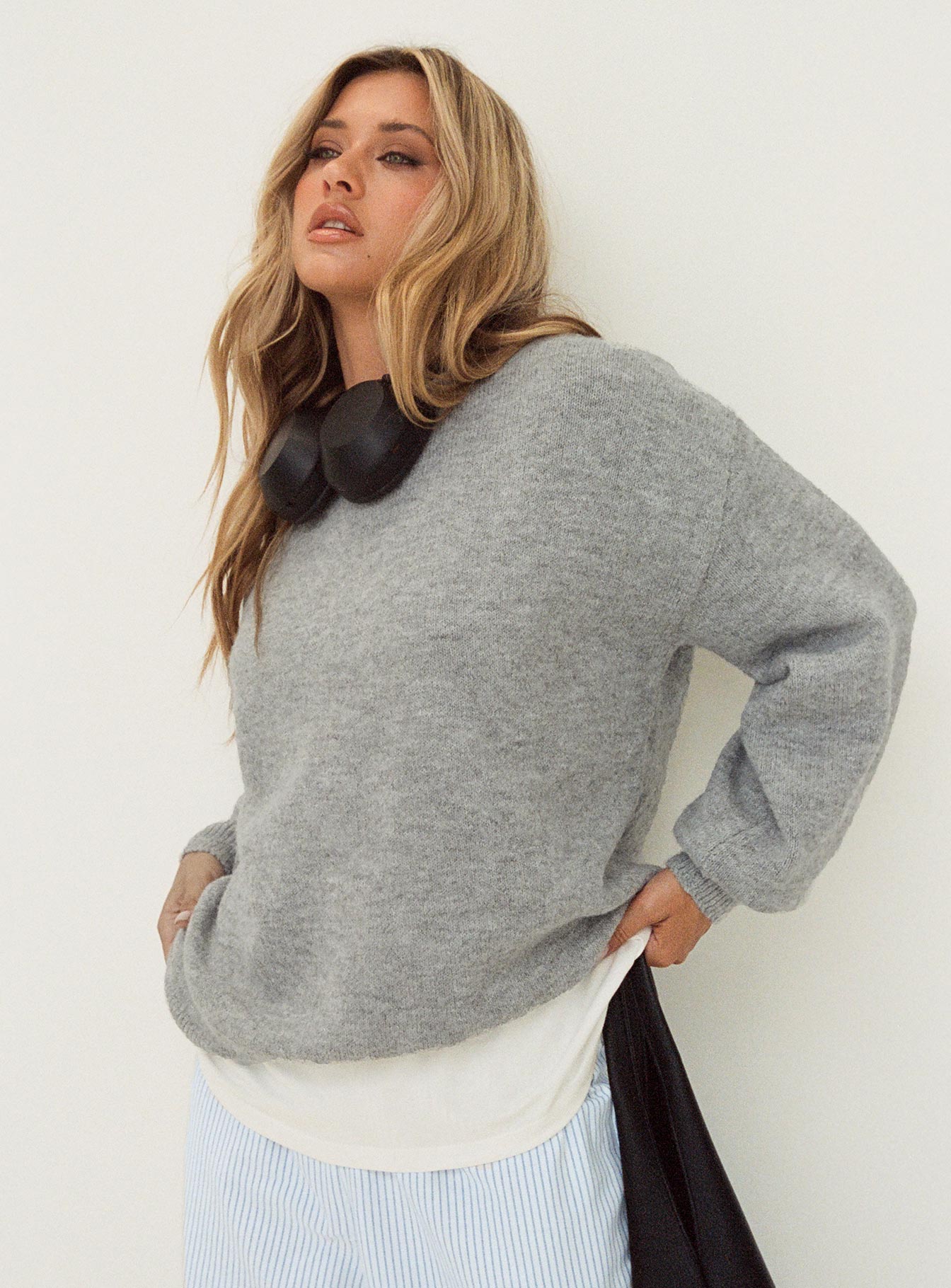 Ryanna Sweater Grey - Image 13