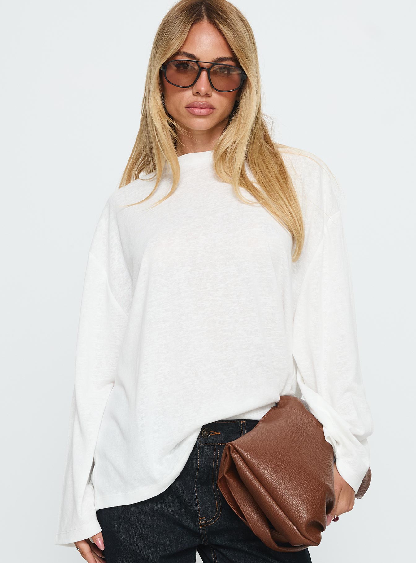 Zaydee Oversized Long Sleeve Top White - Image 2