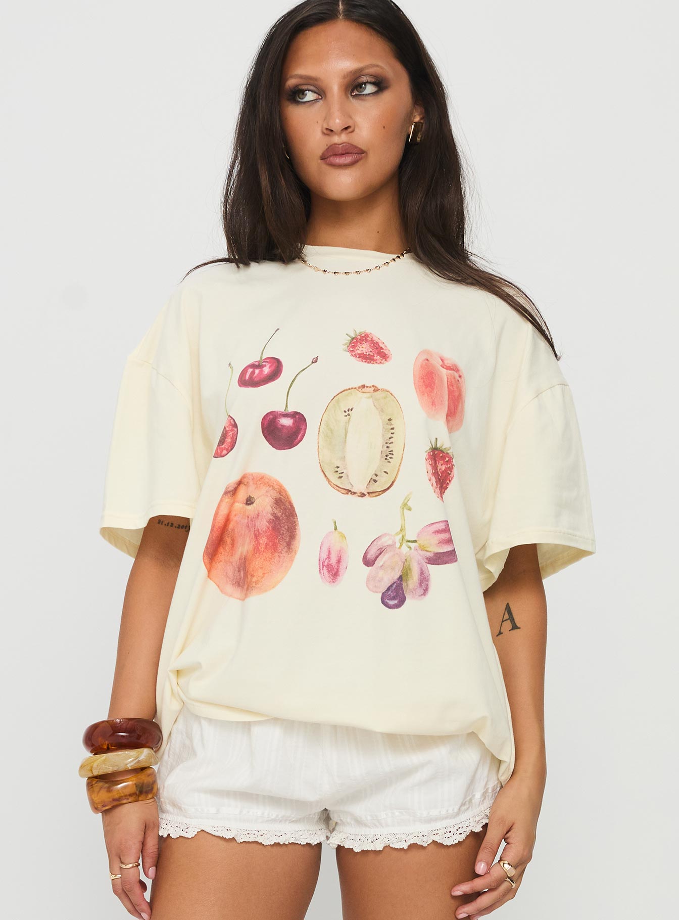 Farmers Pick Oversized Graphic Top Cream - Image 2