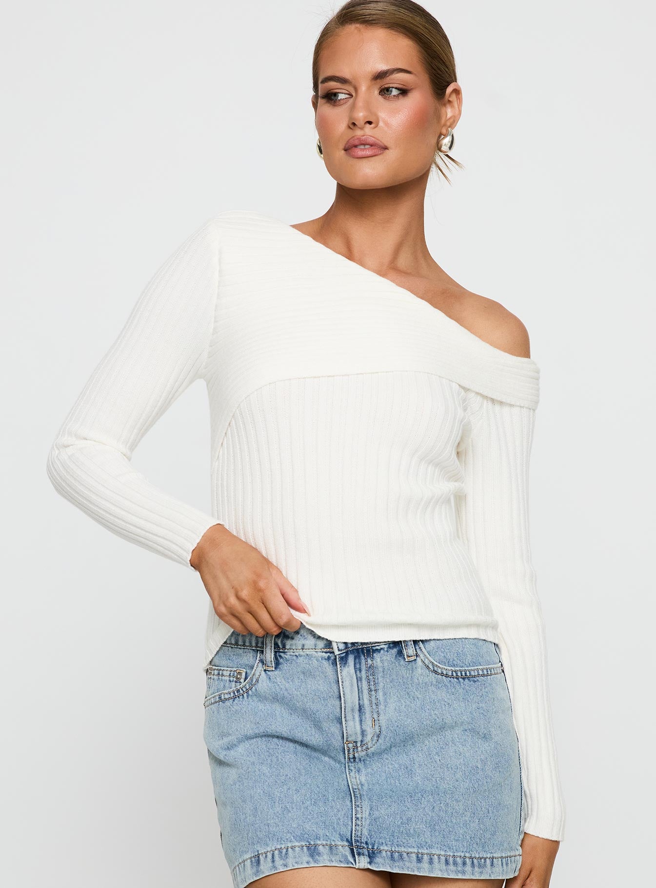 Jaybell Cold Shoulder Sweater White - Image 2