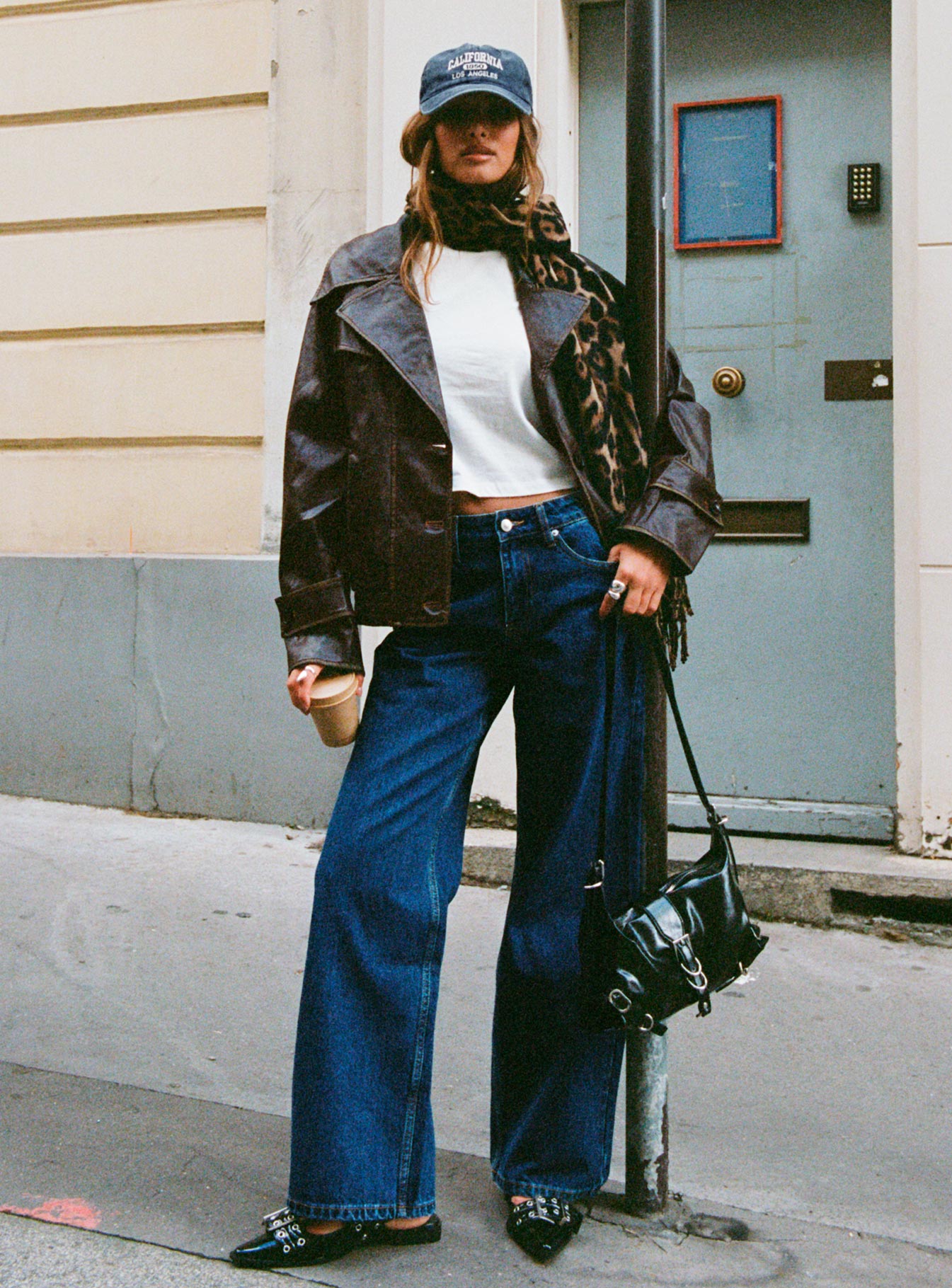 Shima Low Rise Straight Leg Jeans Mid Wash - Image 8