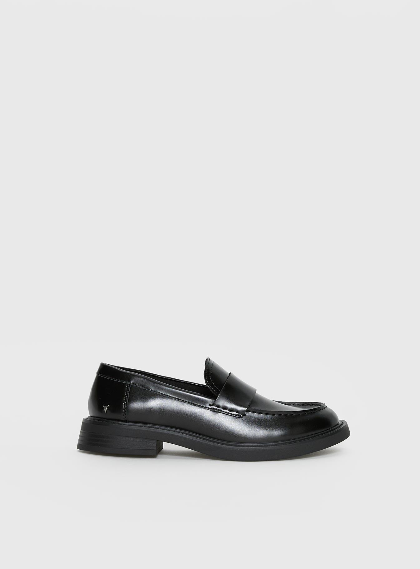 Windsor Smith Yearn Loafers Black - Image 2