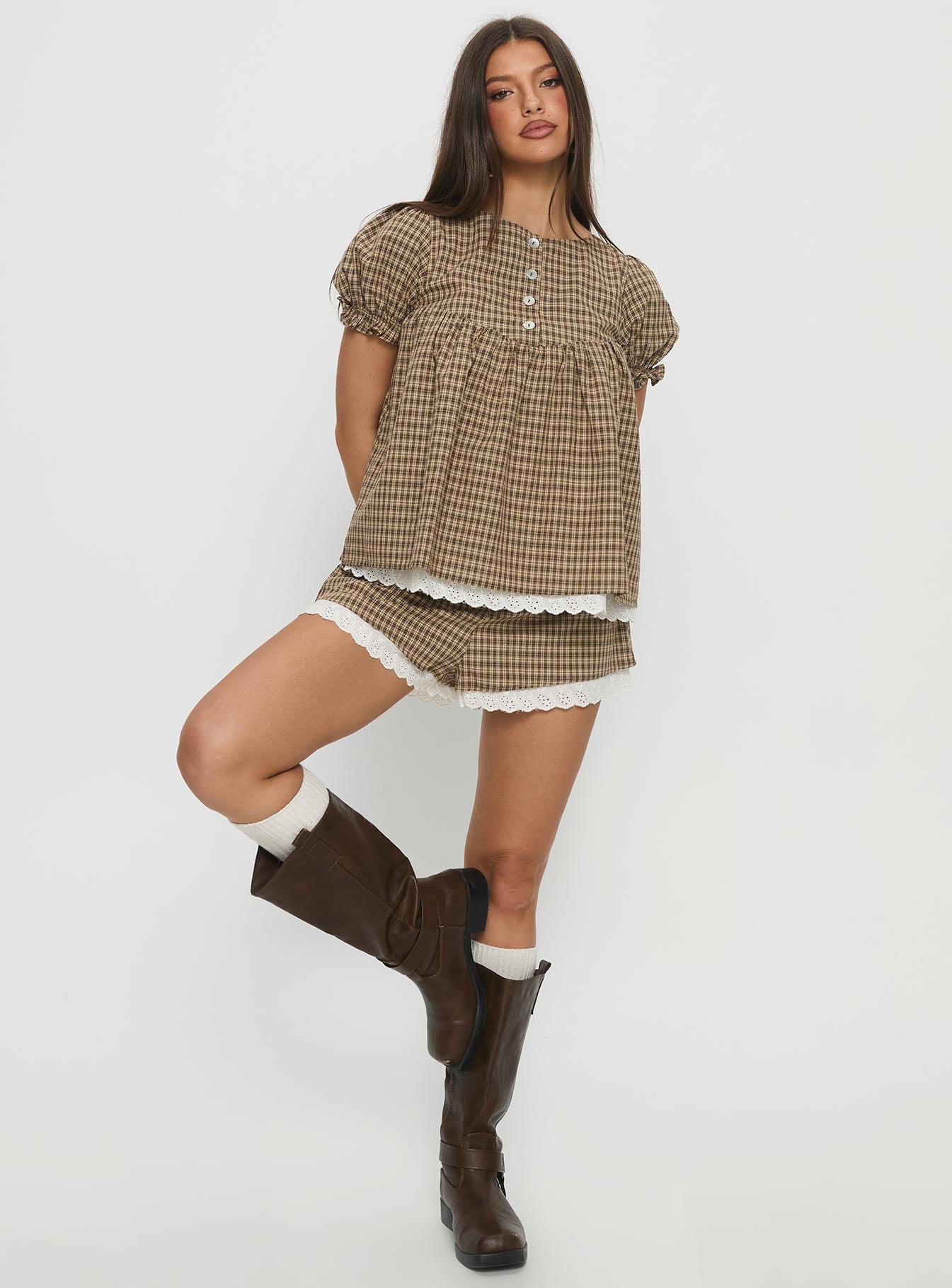 Chandelier Mini Lace Trim Shorts Brown Check - Image 3