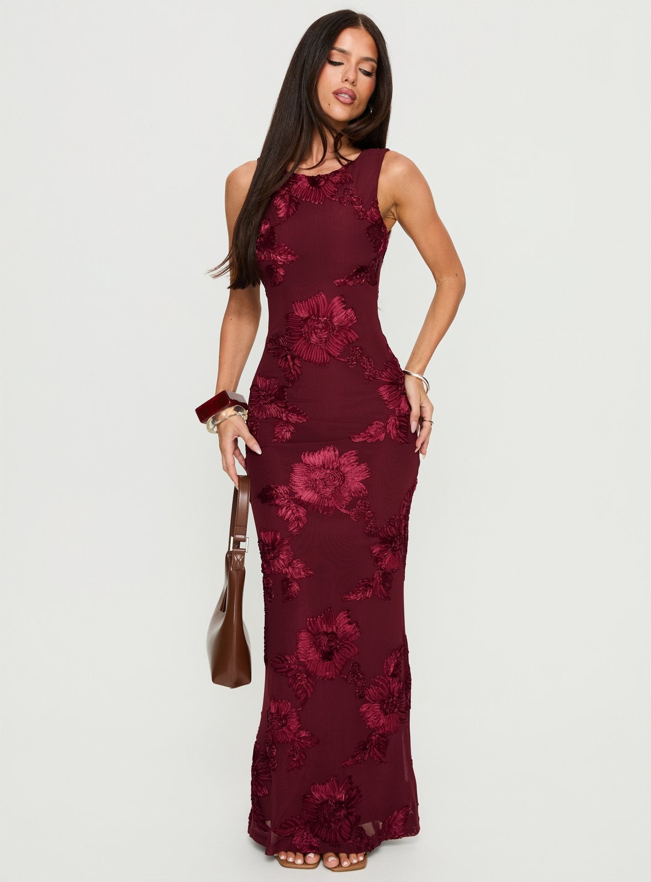Fionna Floral Maxi Dress Burgundy - Image 3
