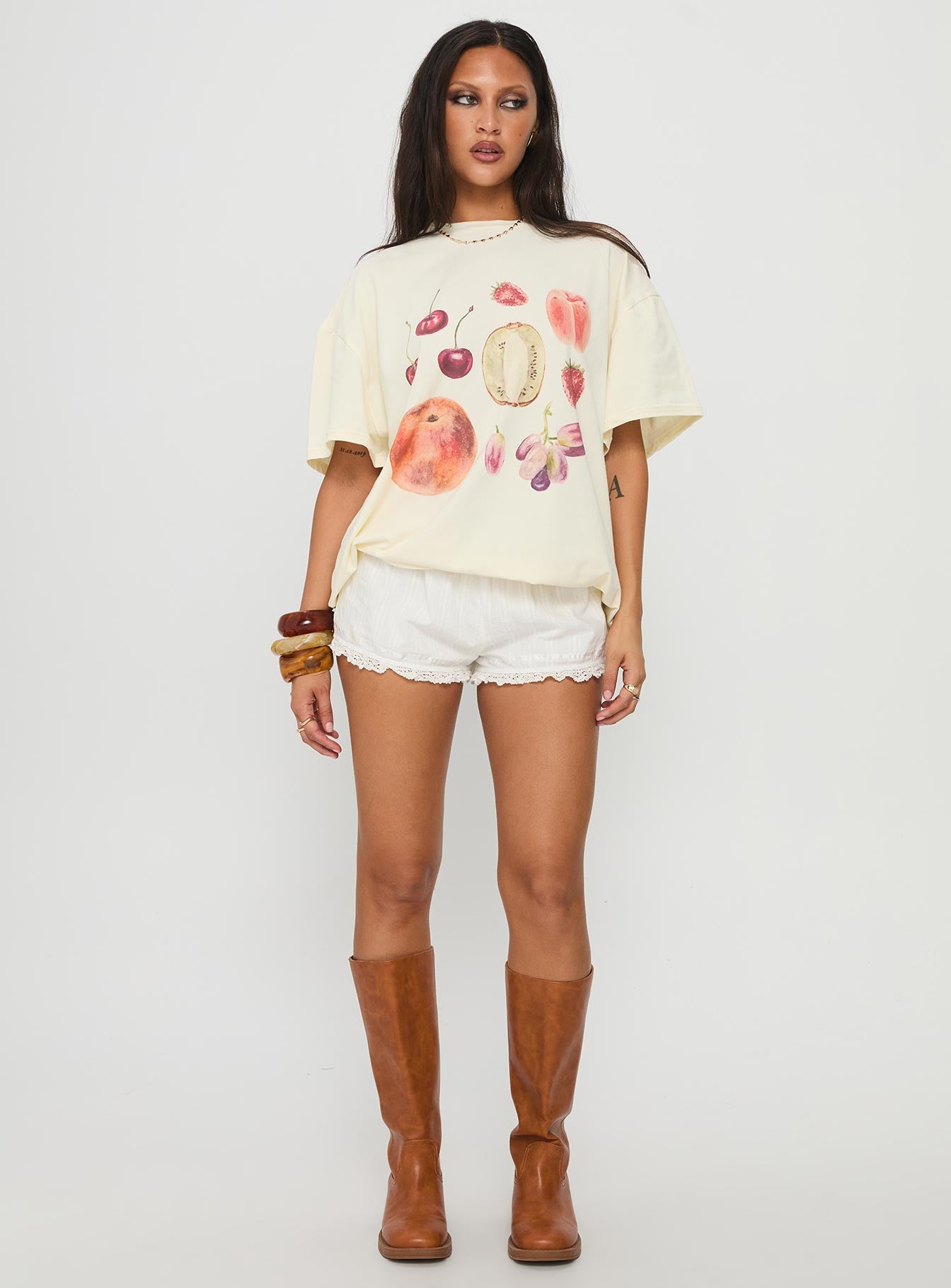 Farmers Pick Oversized Graphic Top Cream - Image 3