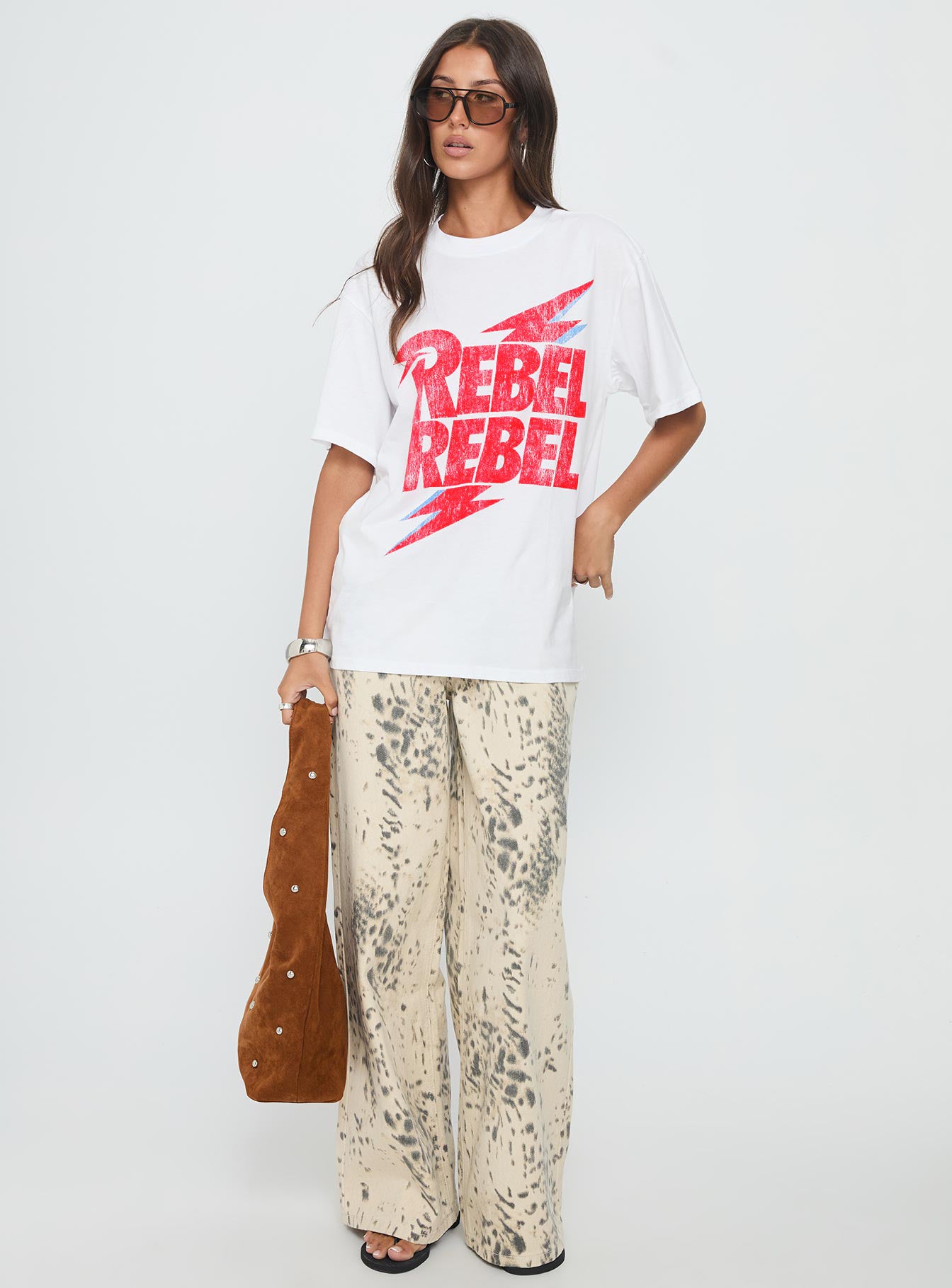 Rebel Rebel Oversized Graphic Top White - Image 3
