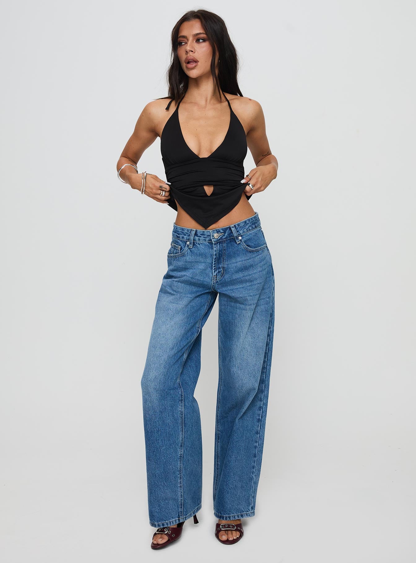 Serenitia Mid Rise Relaxed Jeans Mid Blue Wash - Image 3