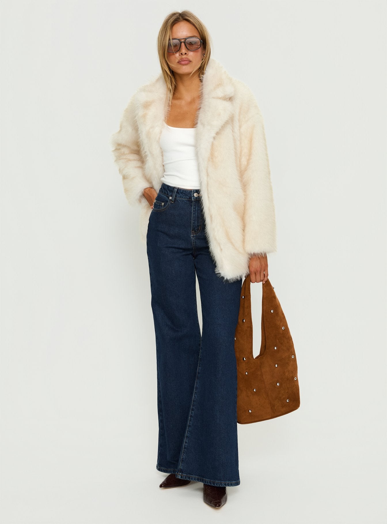 Clova Faux Fur Coat White - Image 3