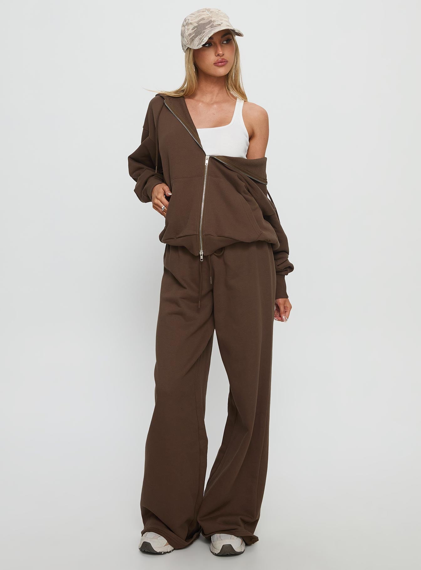 All Day Straight Leg Sweatpants Chocolate Brown - Image 3