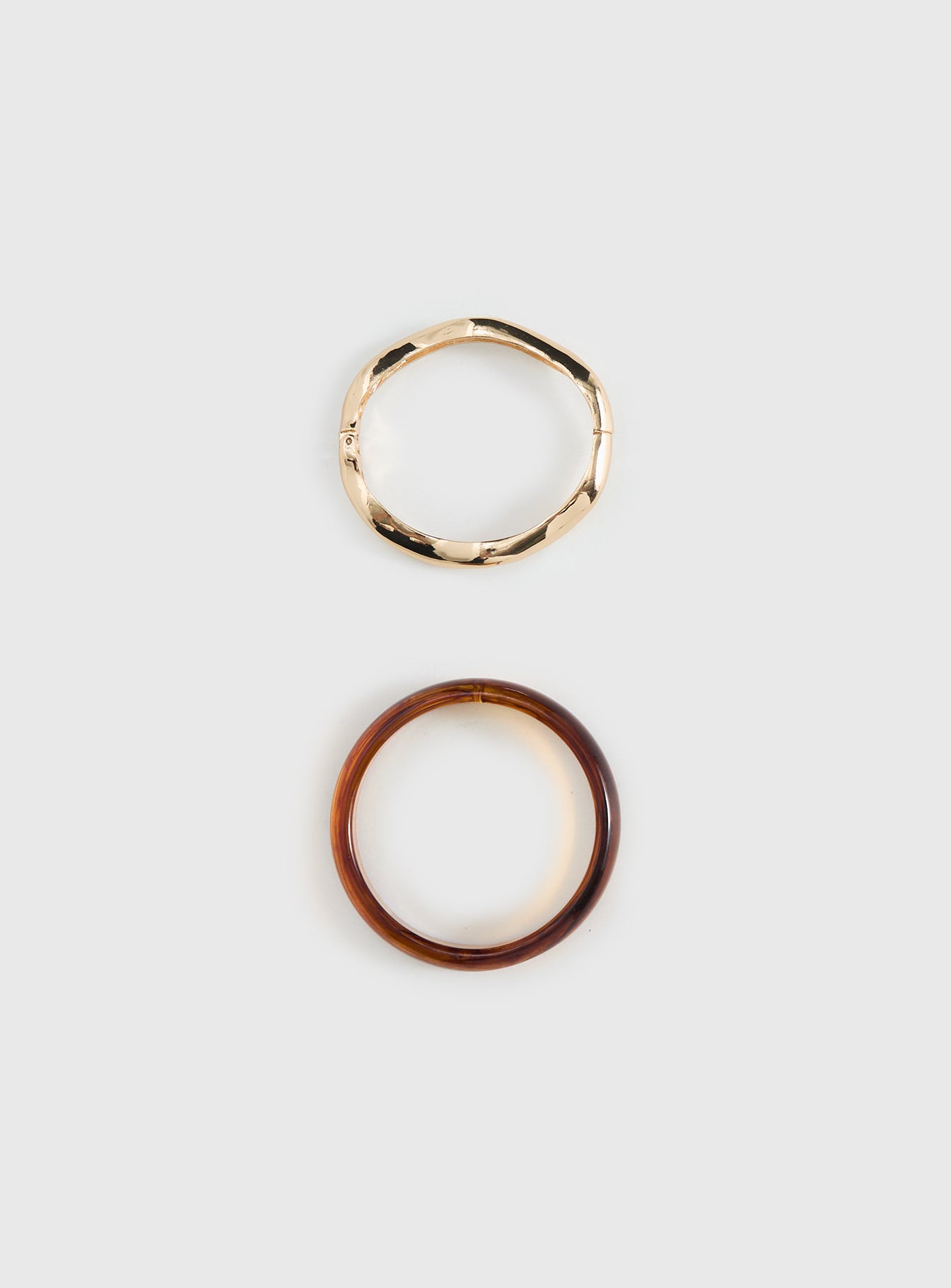 Want Your Love Resin Cuff Set Gold Brown - Image 3