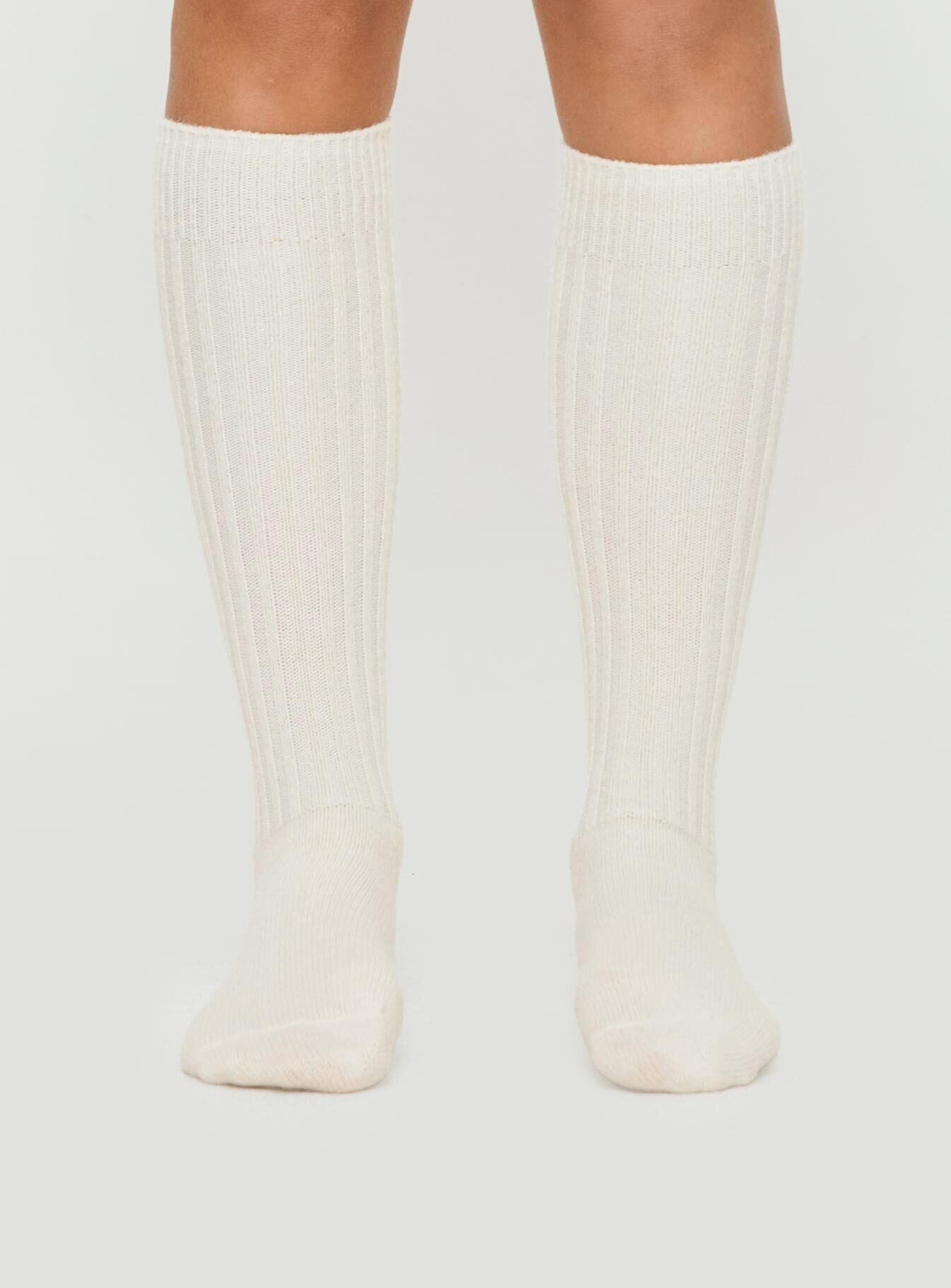 Boderline Knee High Socks White - Image 2