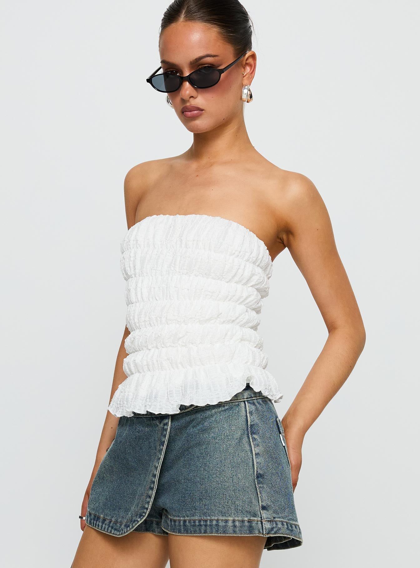 Flashbloom Strapless Ruched Top White - Image 4