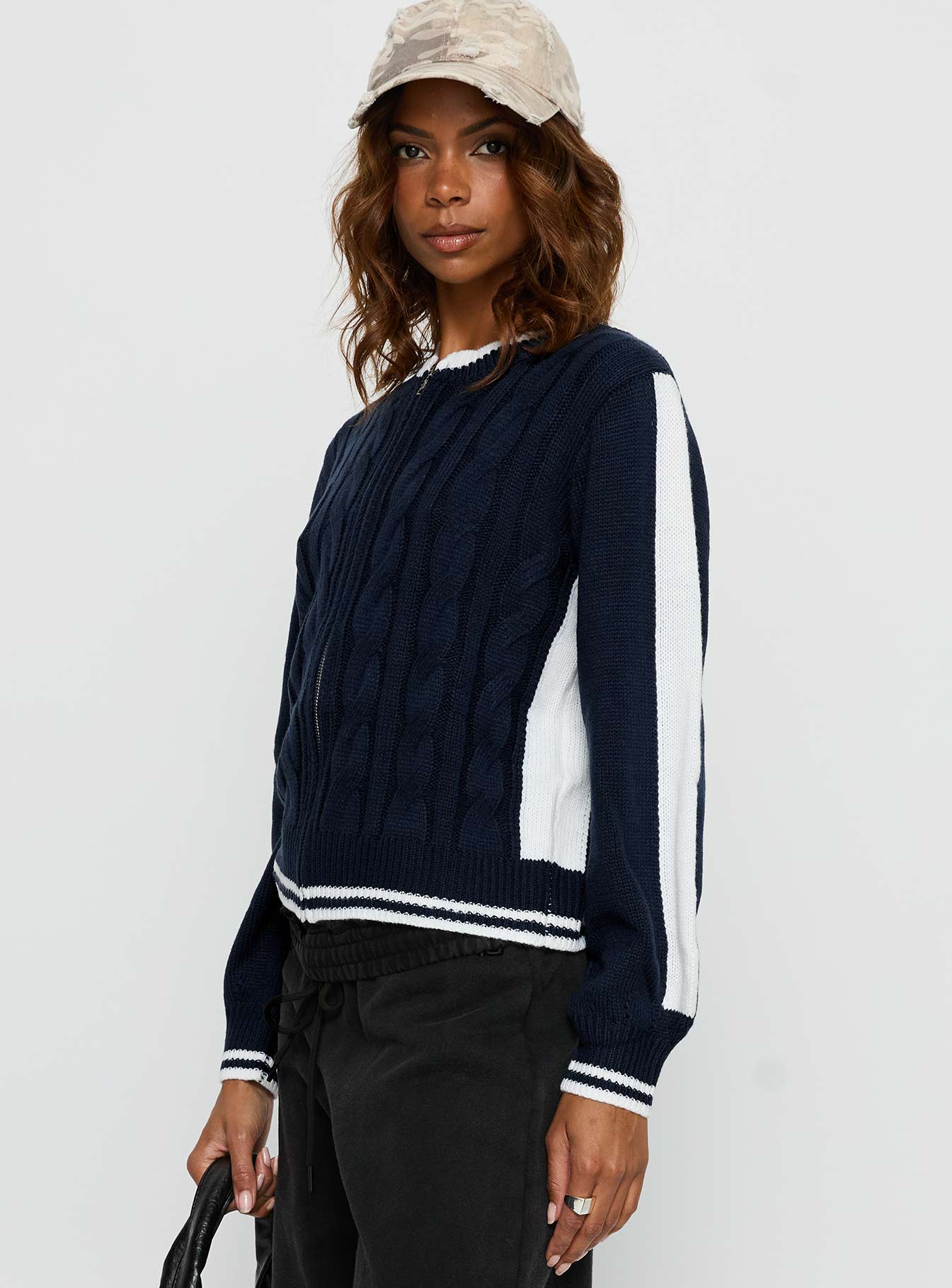 Tevyn Cable Knit Zip Through Knit Sweater Blue Cream - Image 3