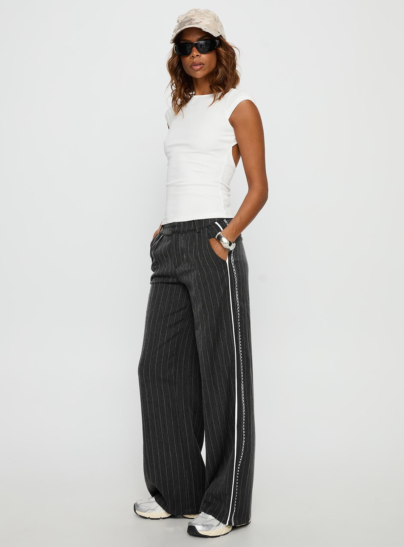 Knowla Pleated Trouser Pant Grey Pinstripe - Image 4