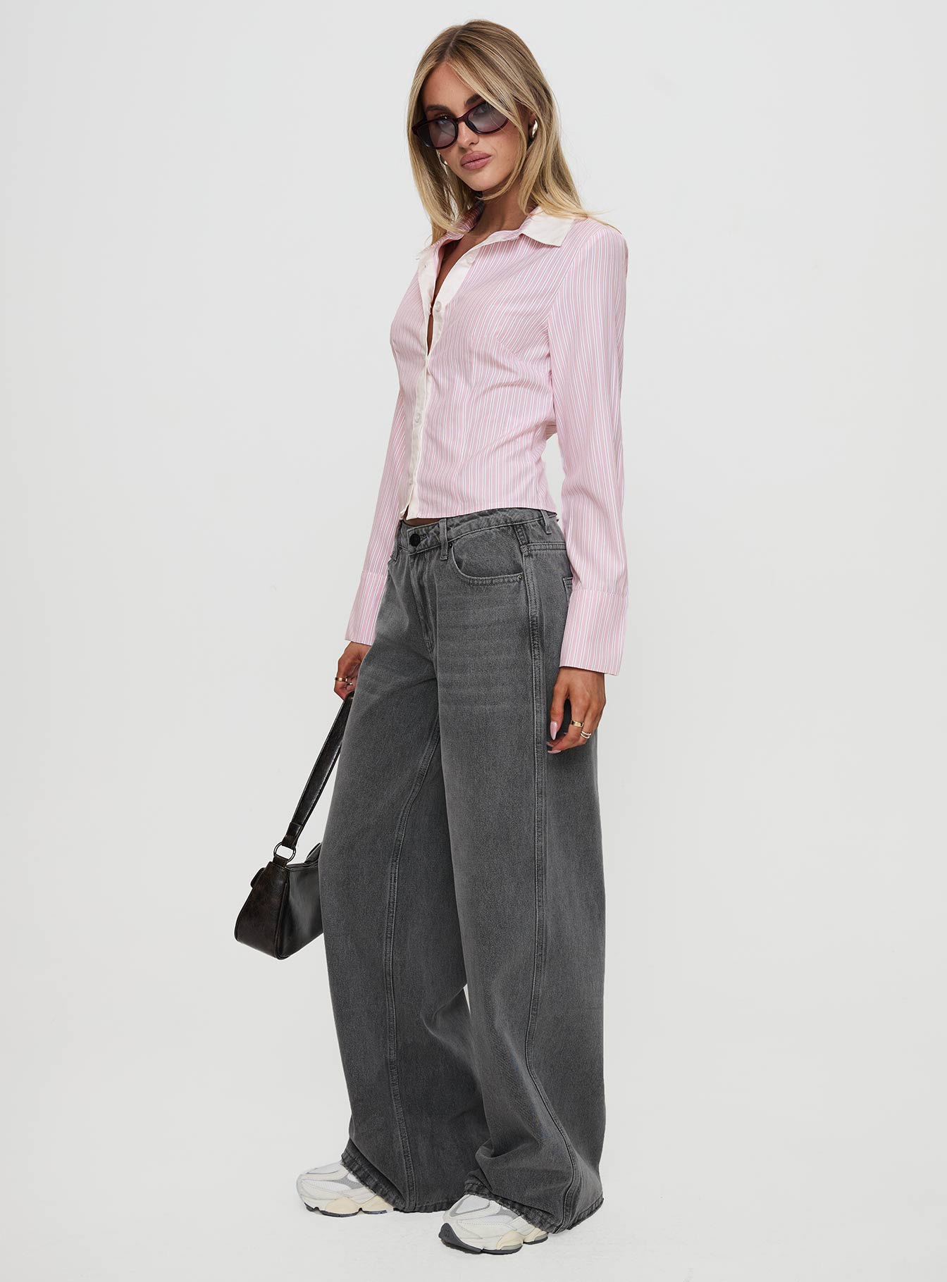 Ramos Low Rise Wide Leg Jeans Grey Wash - Image 4