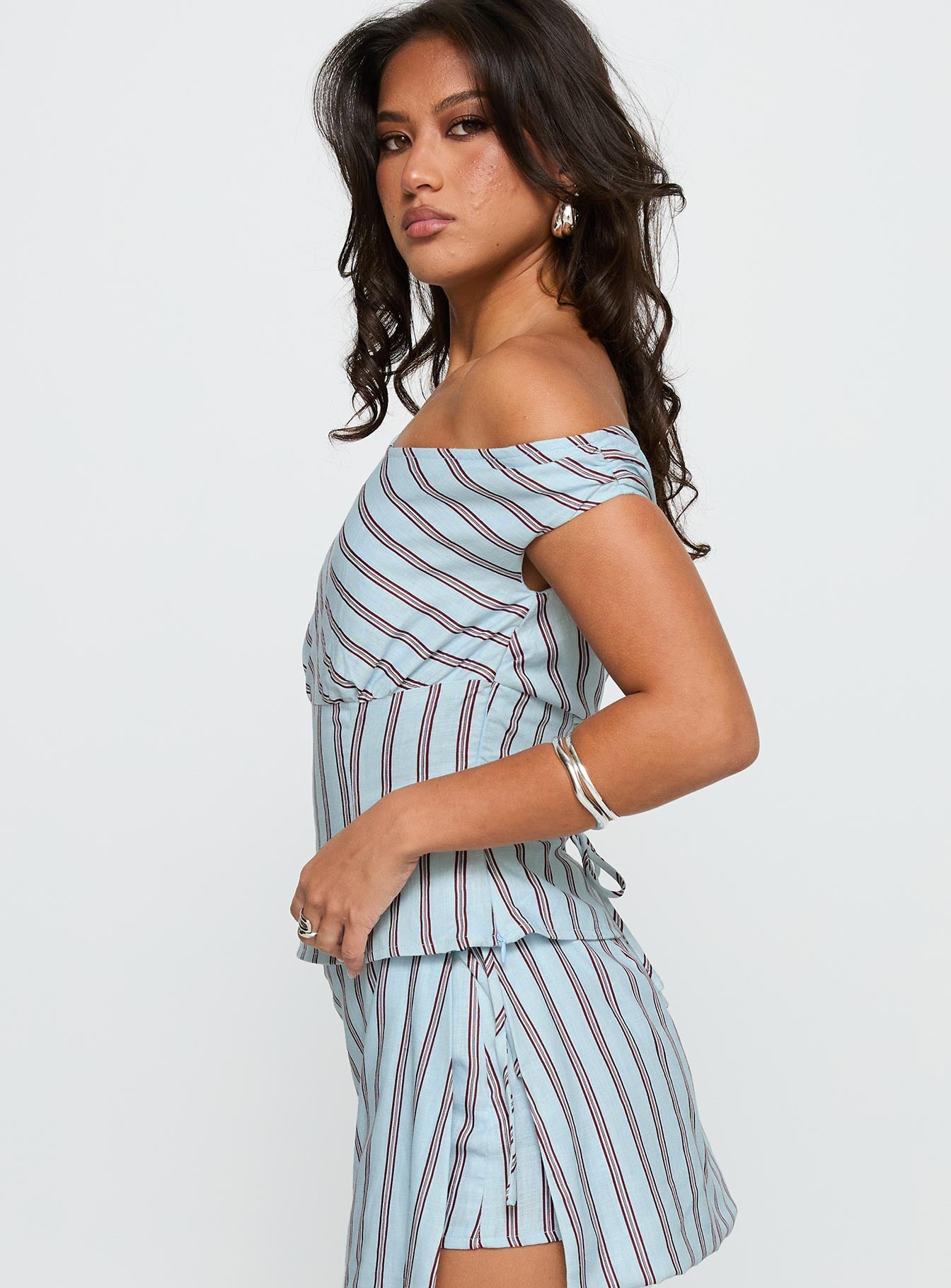 Del Rio Off The Shoulder Top Blue Maroon - Image 4