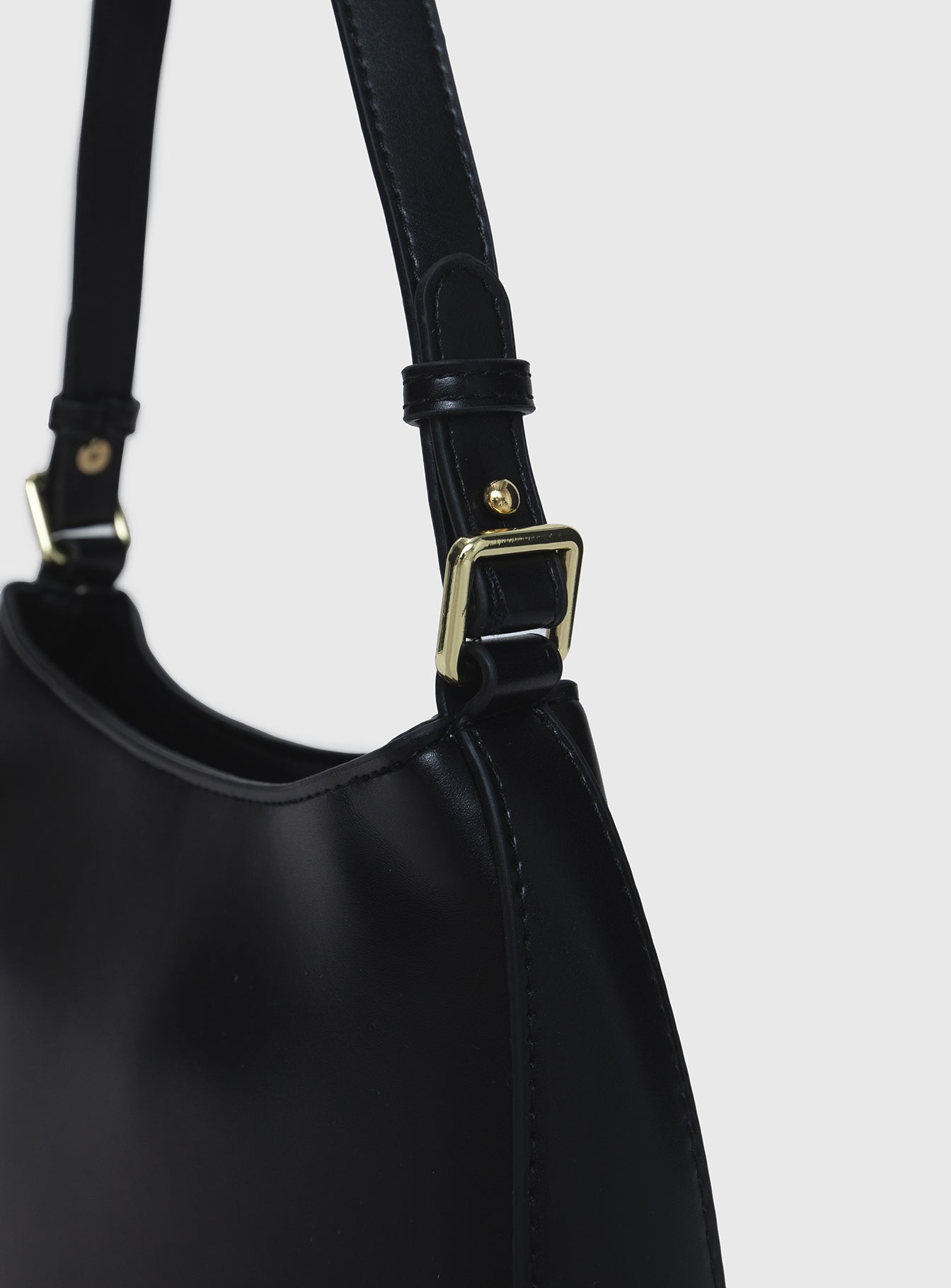 Vesperea Shoulder Bag Black - Image 4