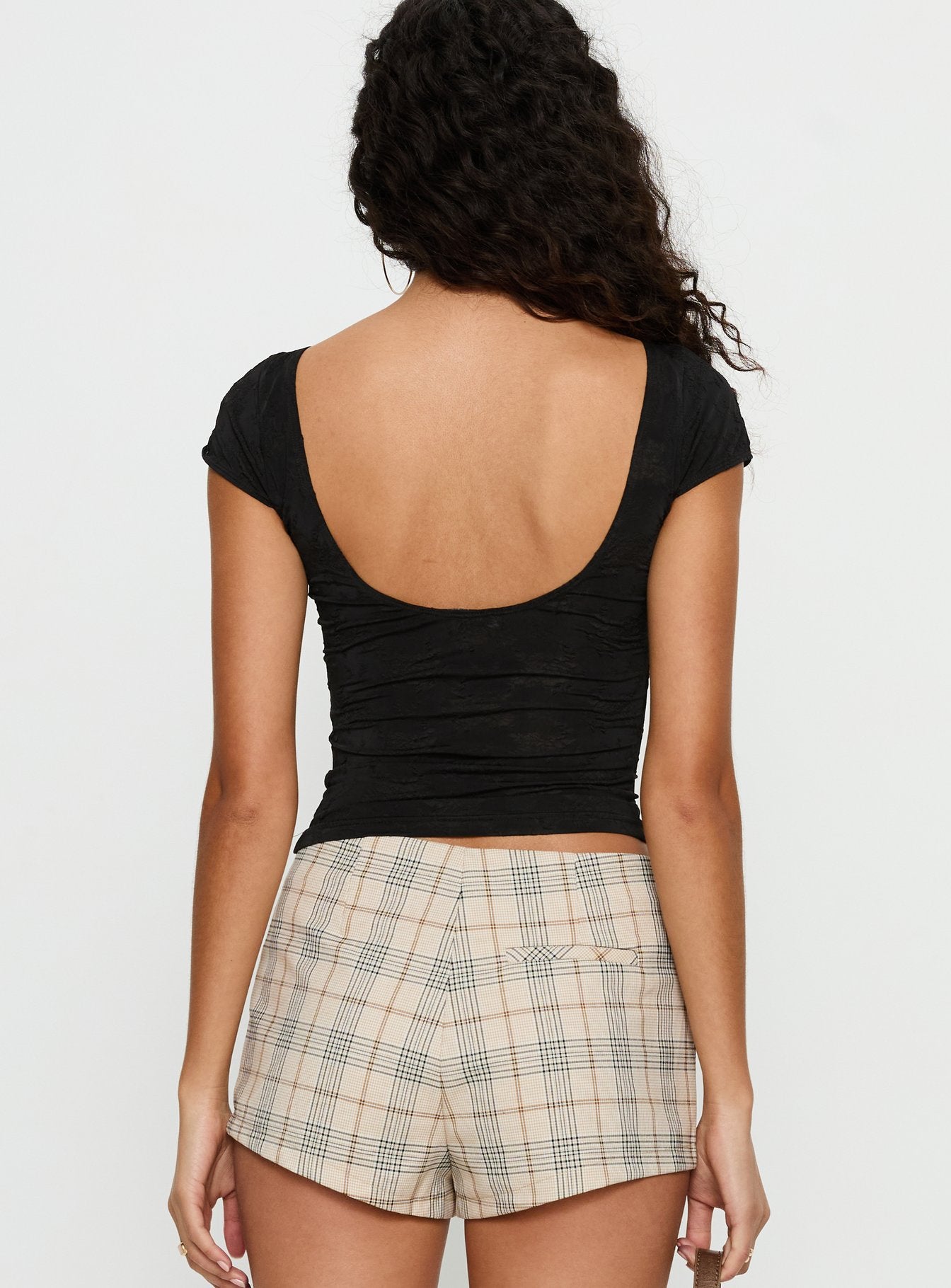 Avena Backless Top Black - Image 5