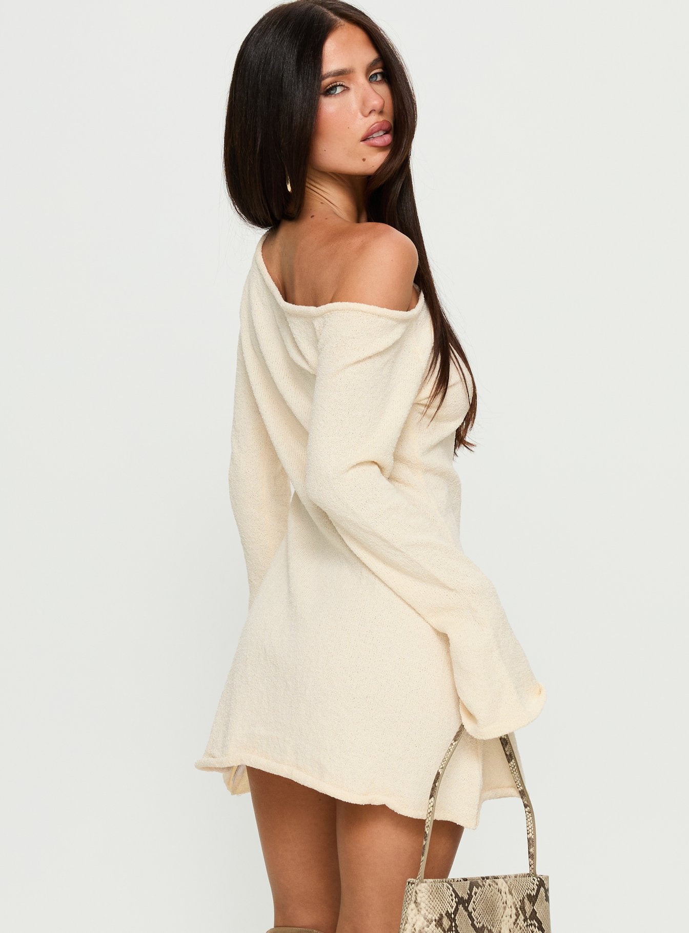 Jaede Off Shoulder Knit Mini Dress Cream - Image 4