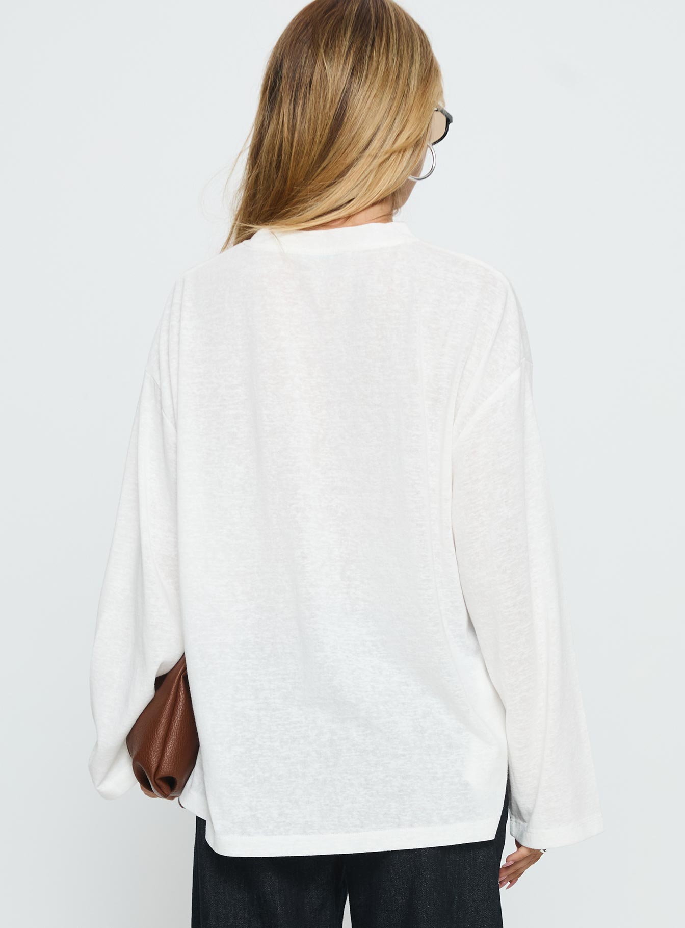 Zaydee Oversized Long Sleeve Top White - Image 5