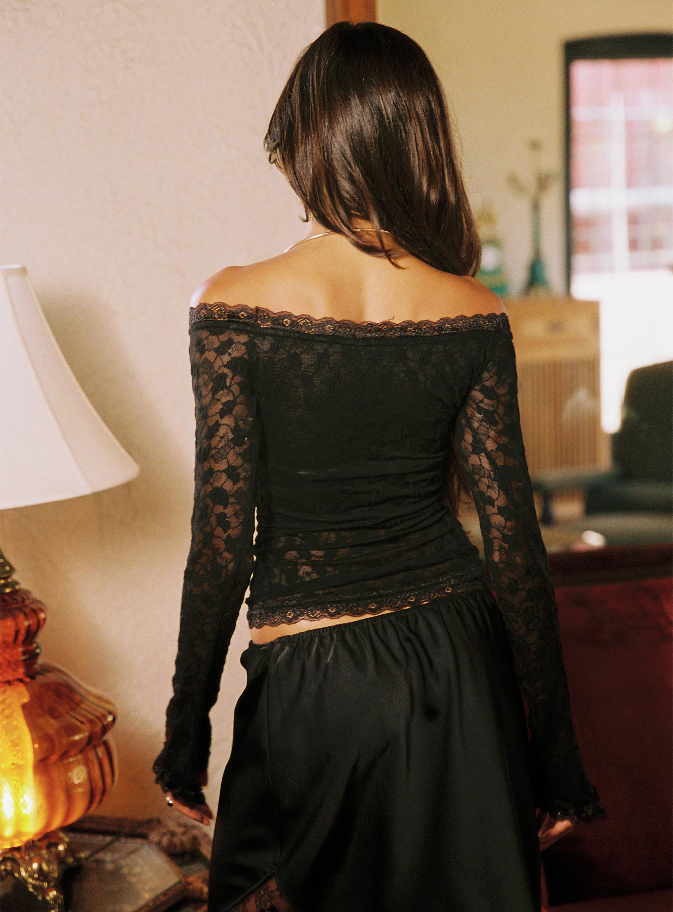 Mochapella Off The Shoulder Top Black - Image 4