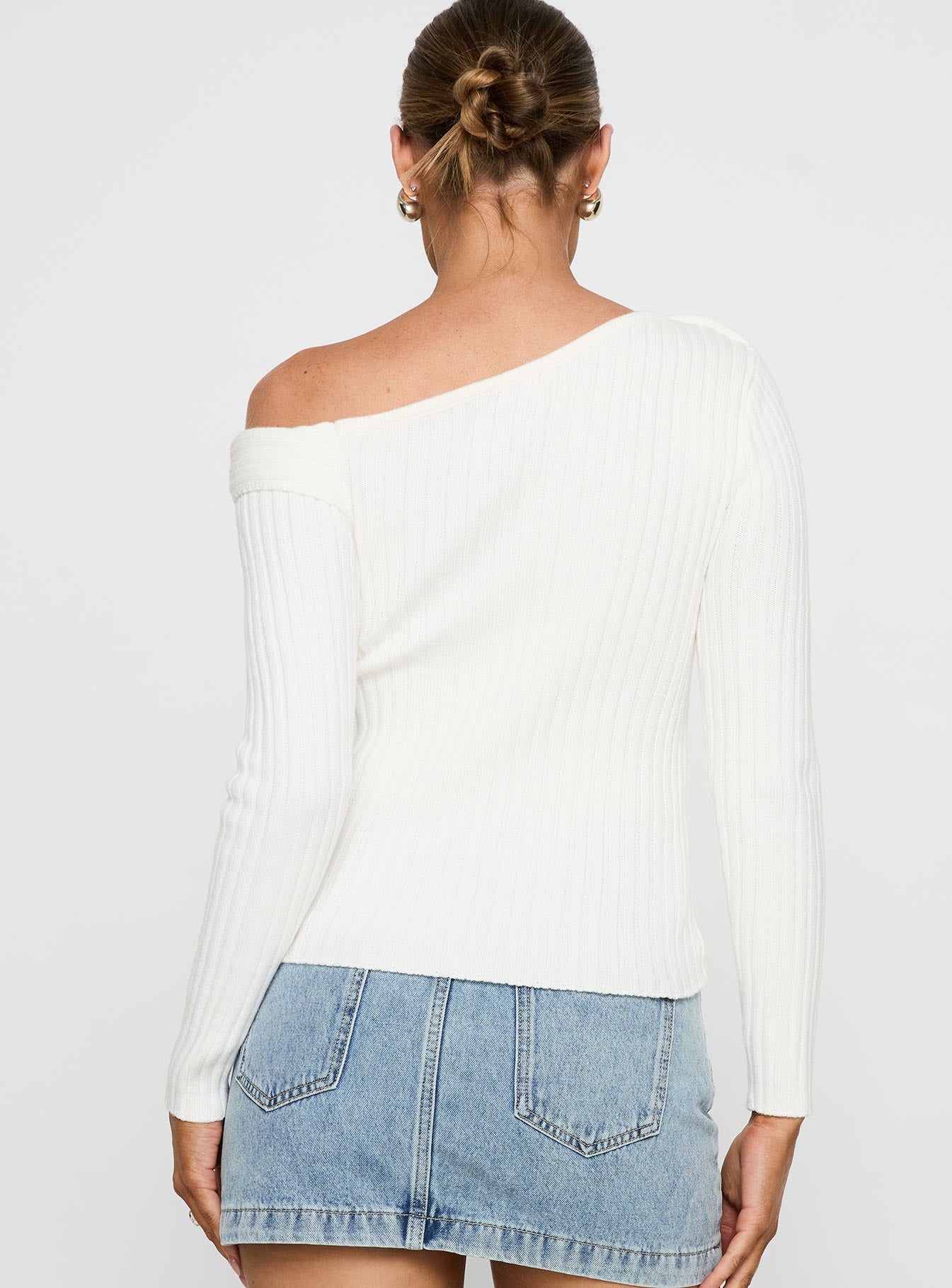 Jaybell Cold Shoulder Sweater White - Image 5