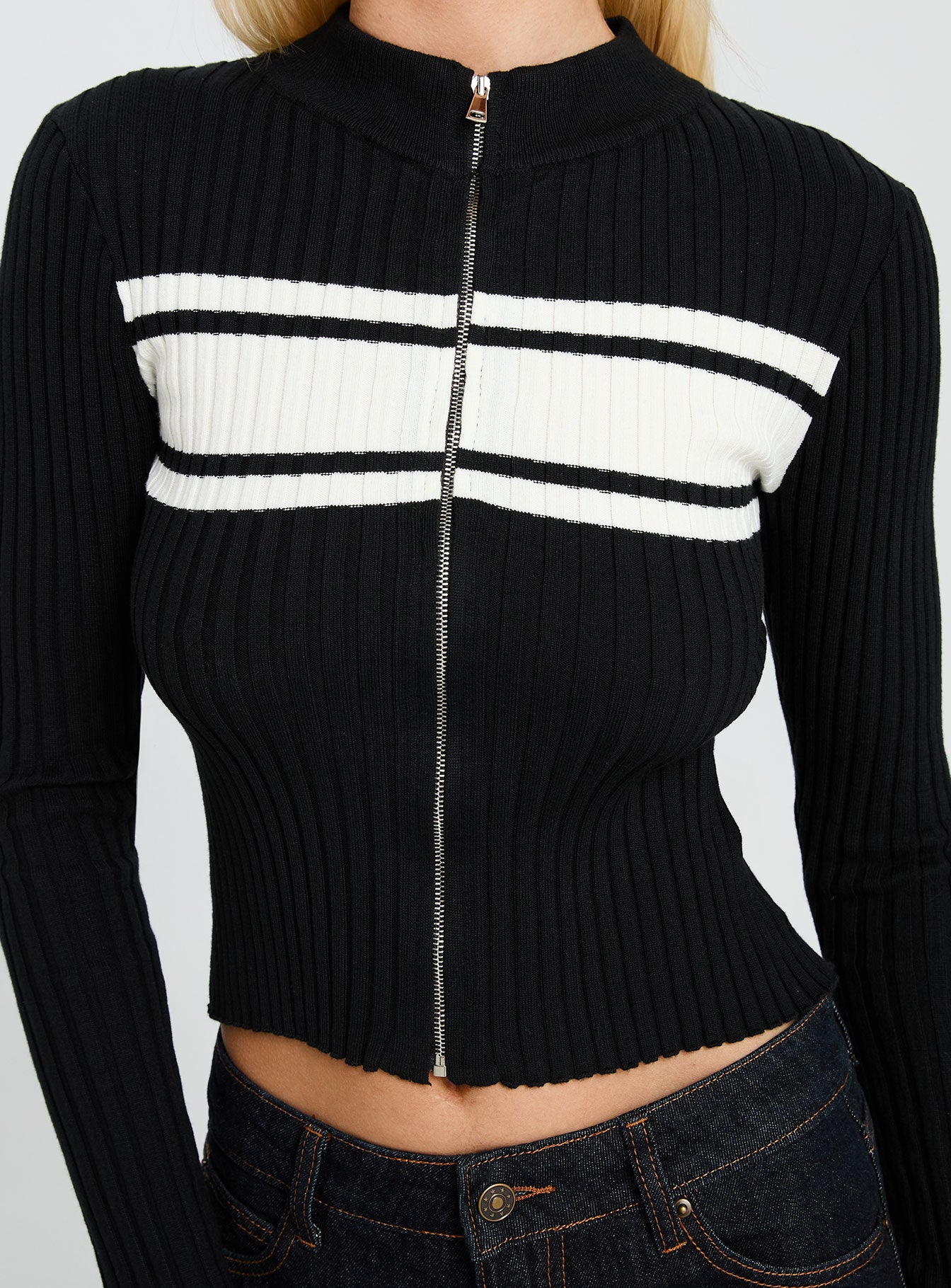Decisive Zip Through Knit Sweater Black White - Image 6