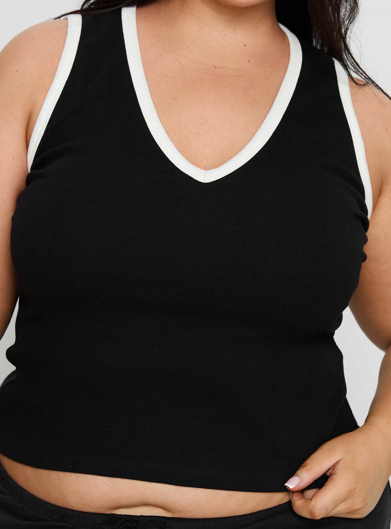 Baseline V Neck Rib Tank Top Black White Curve - Image 6