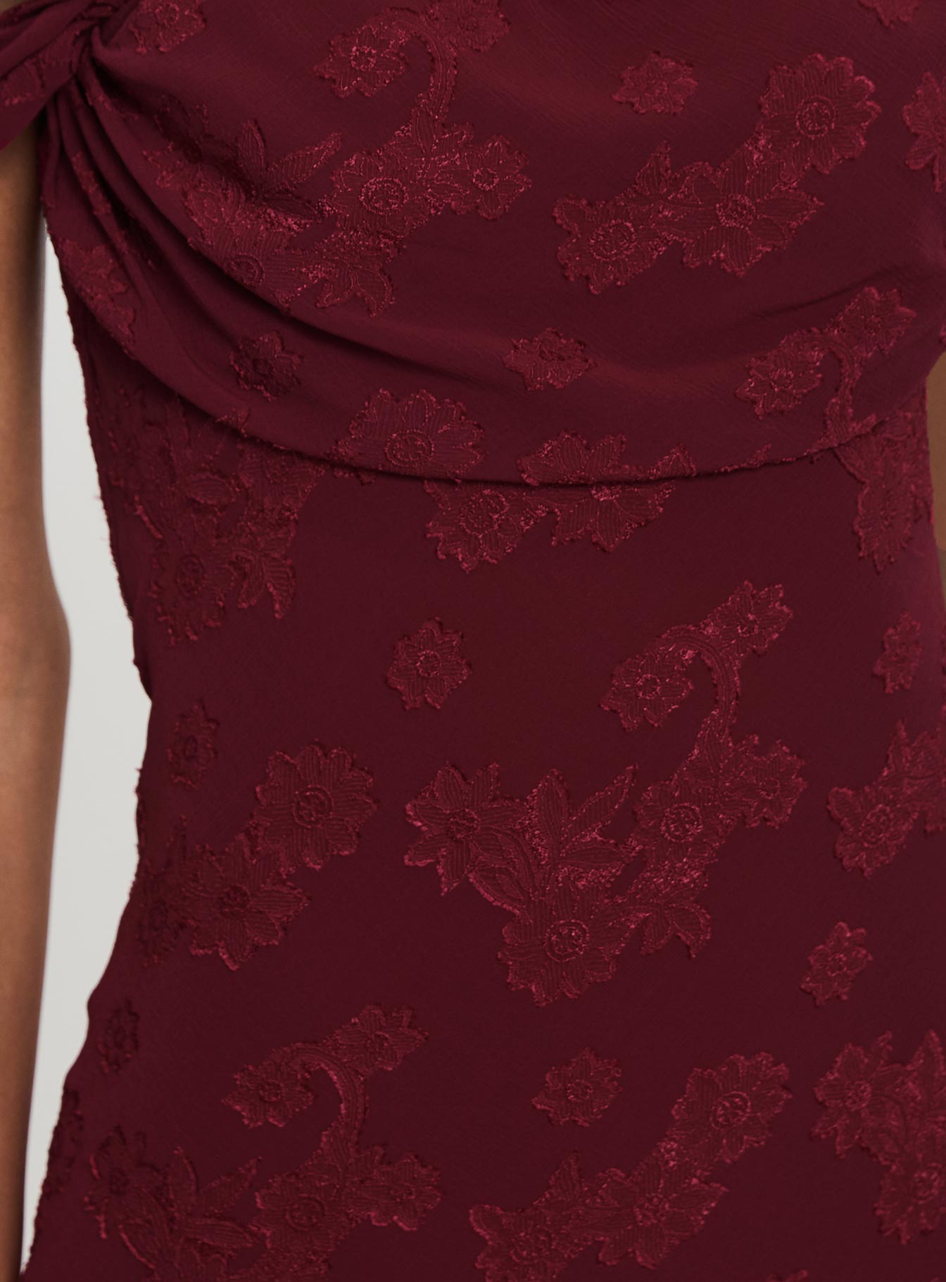 Azura Off The Shoulder Maxi Dress Burgundy - Image 7