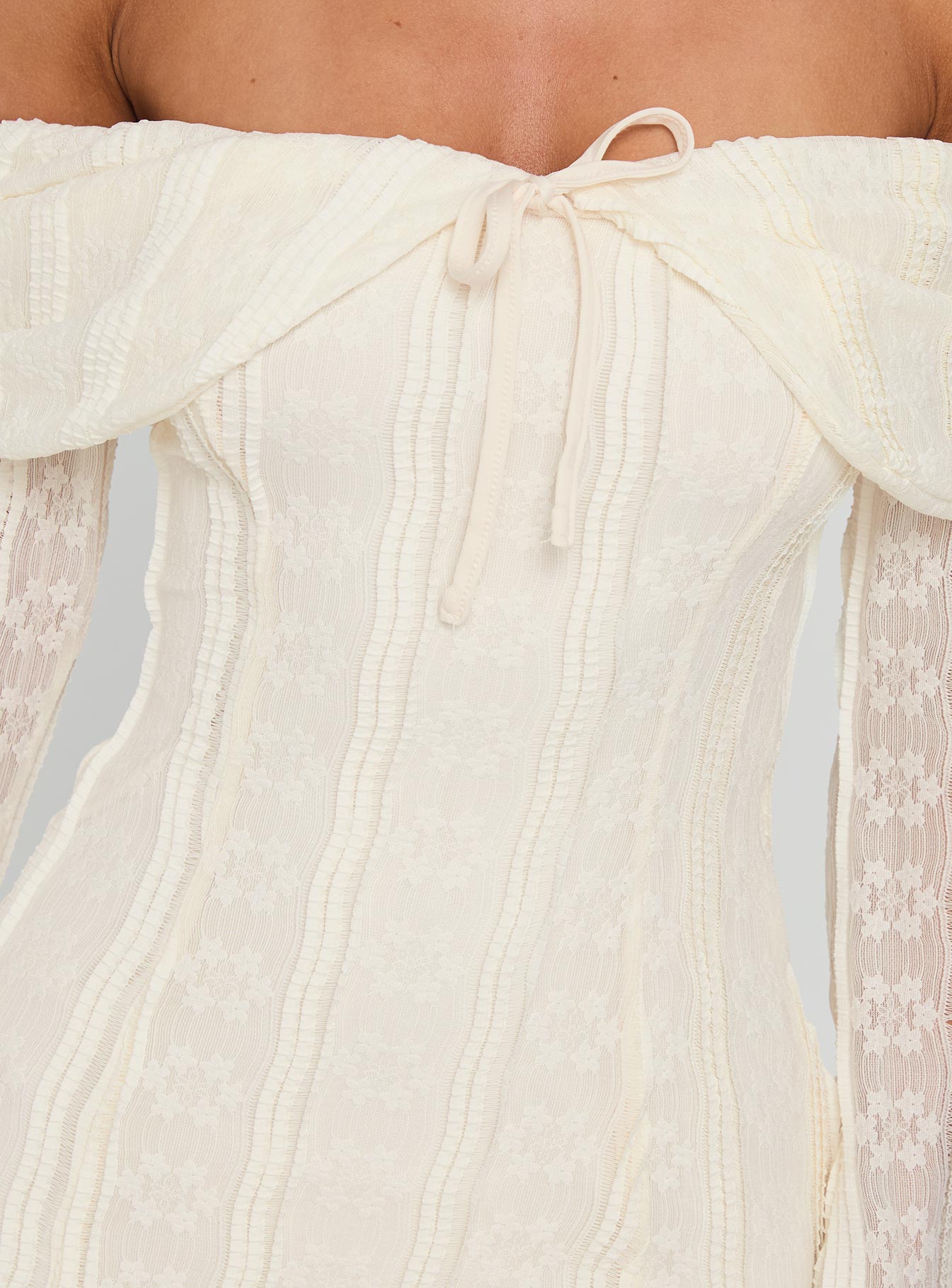 Colettie Long Sleeve Mini Dress Cream - Image 6