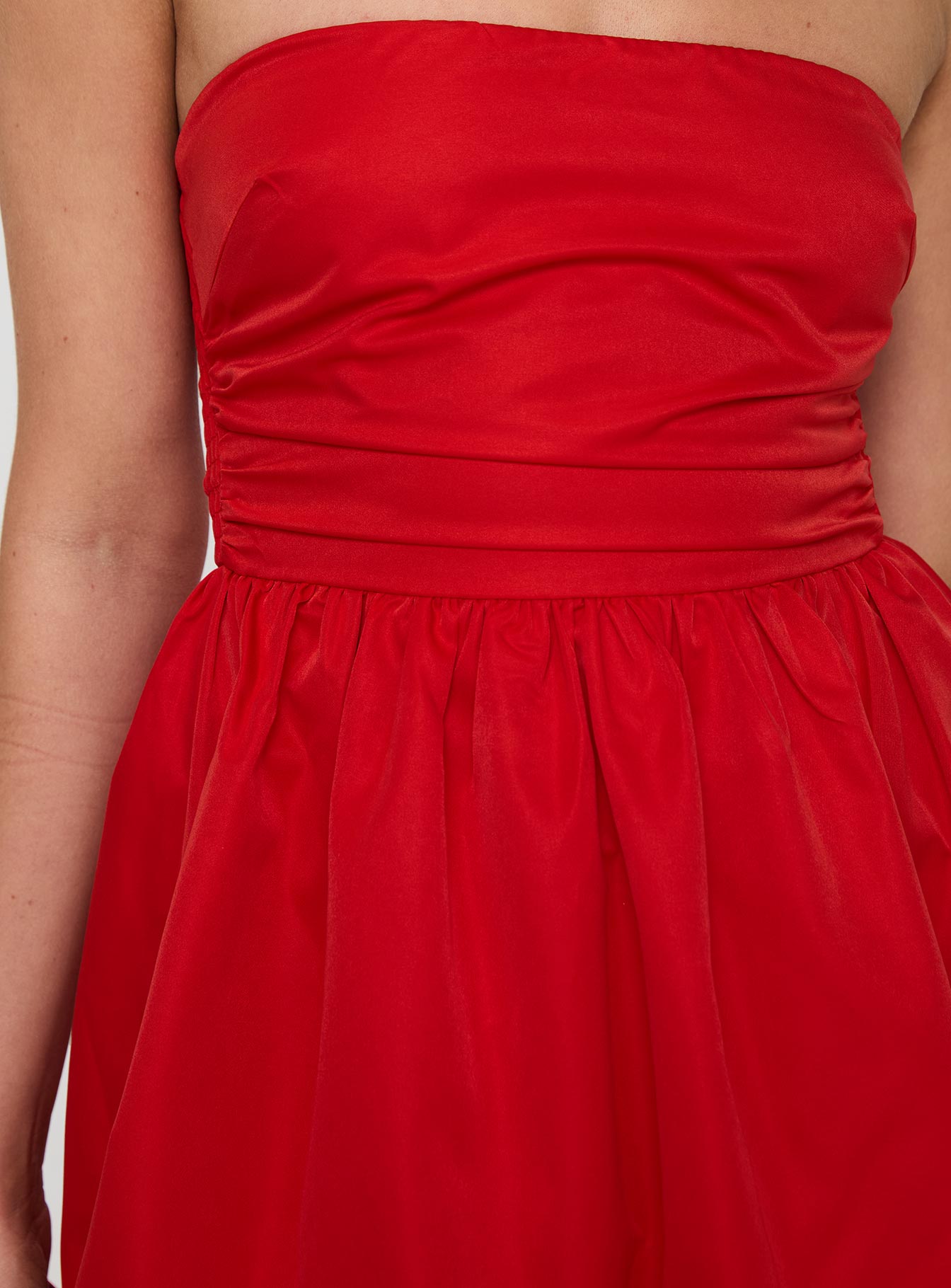 Crotoy Strapless Bubble Hem Mini Dress Red - Image 6