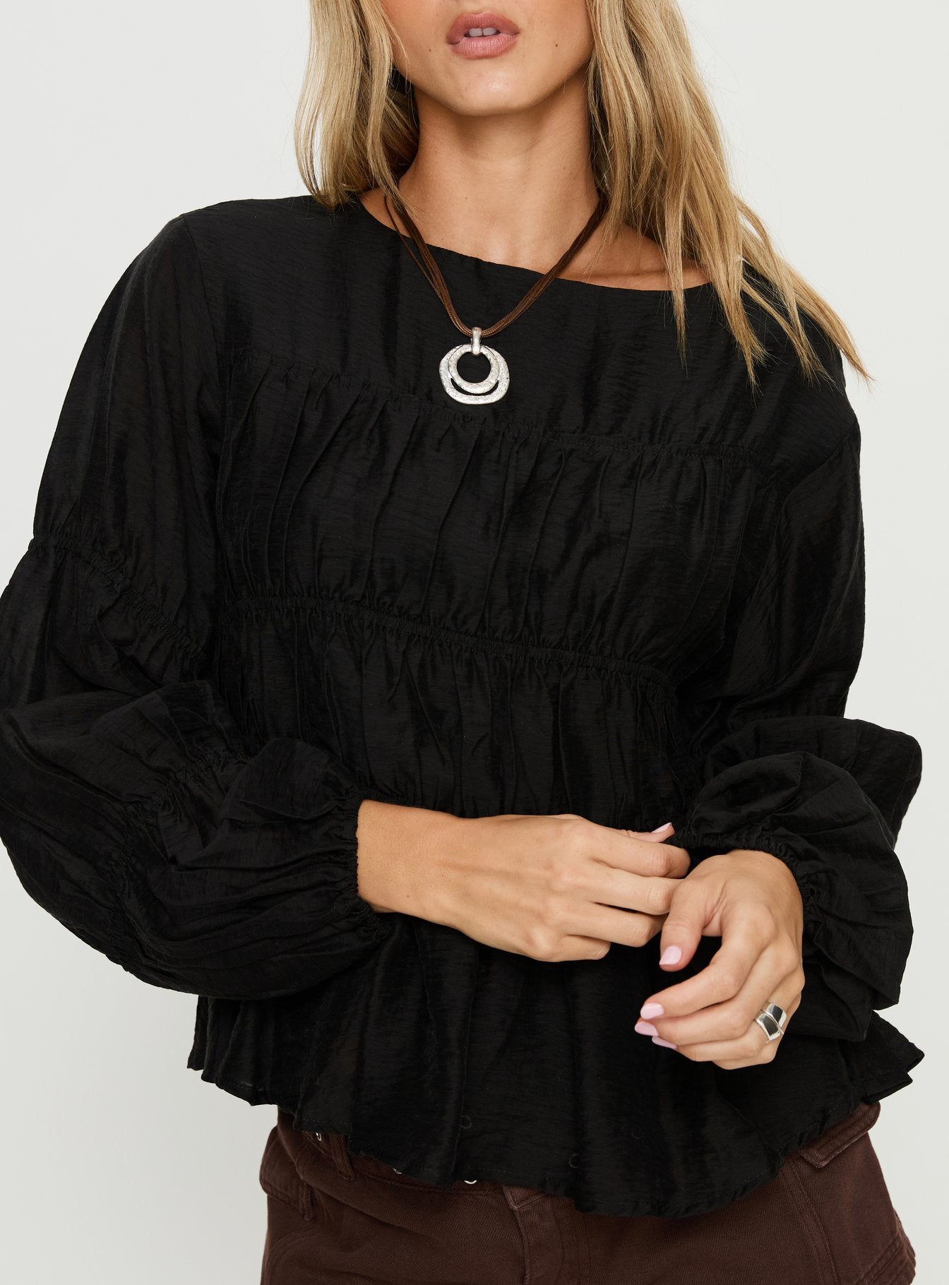 Xamira Ruched Long Sleeve Top Black - Image 5