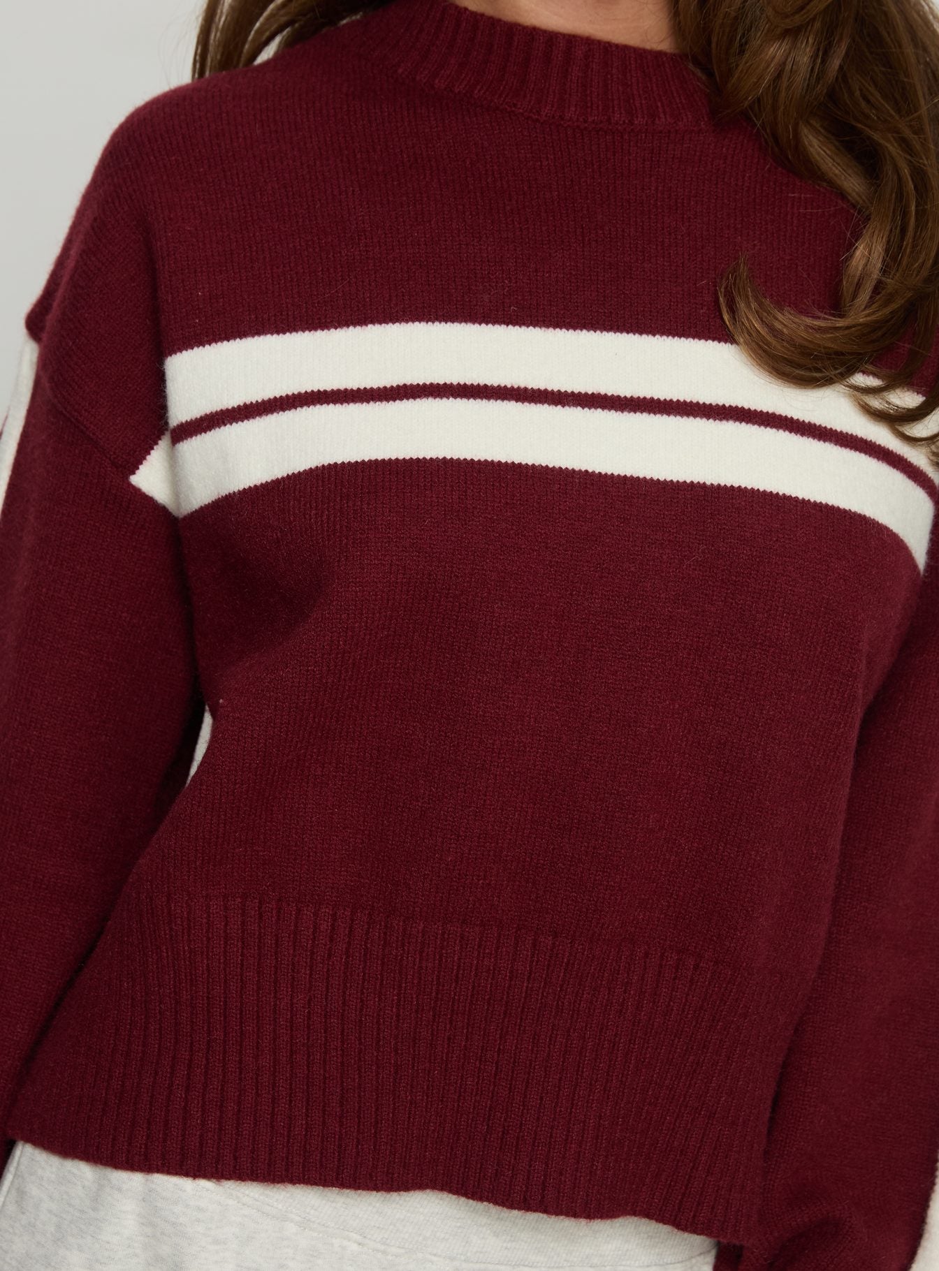 Catherin Crew Neck Knit Sweater Red White - Image 5