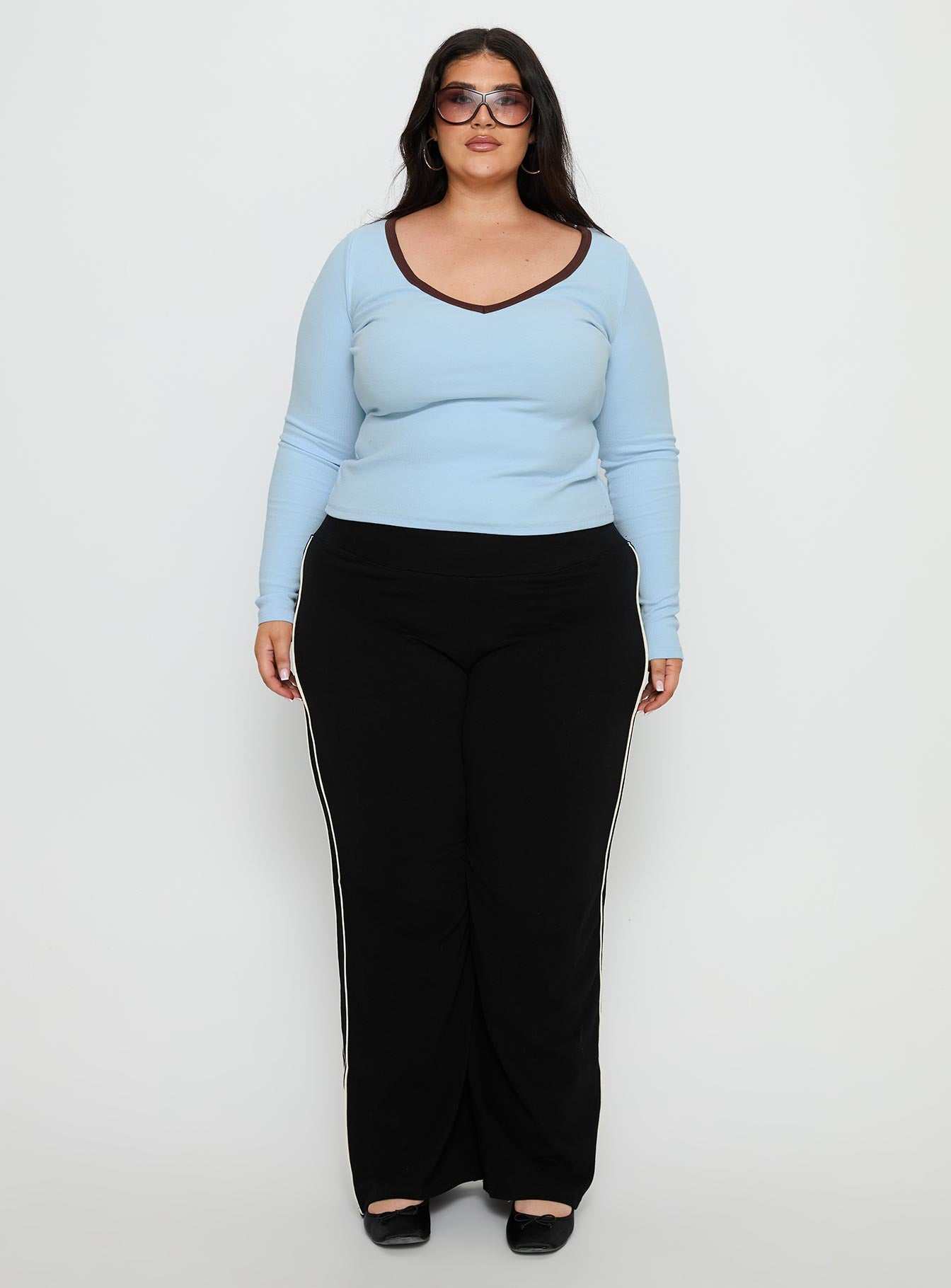 Baseline V Neck Long Sleeve Top Blue Brown Curve - Image 7