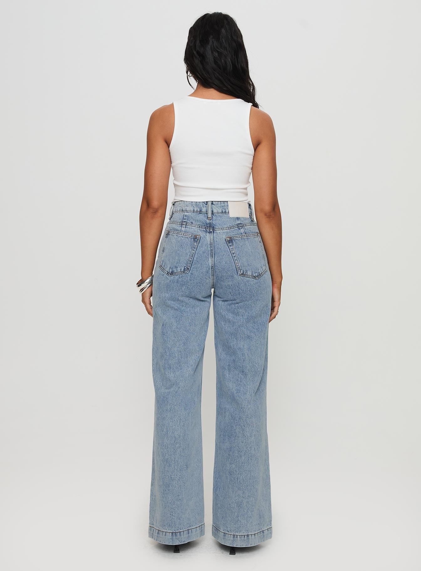 Goldie High Rise Wide Leg Jeans Light Wash - Image 5
