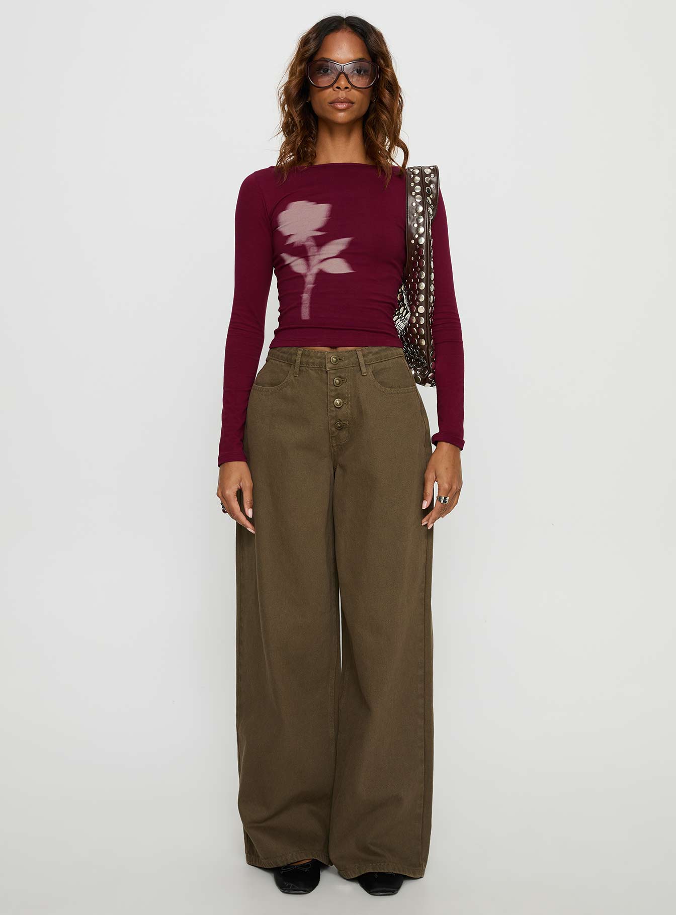Amabon Top Burgundy Blurred Rose - Image 7