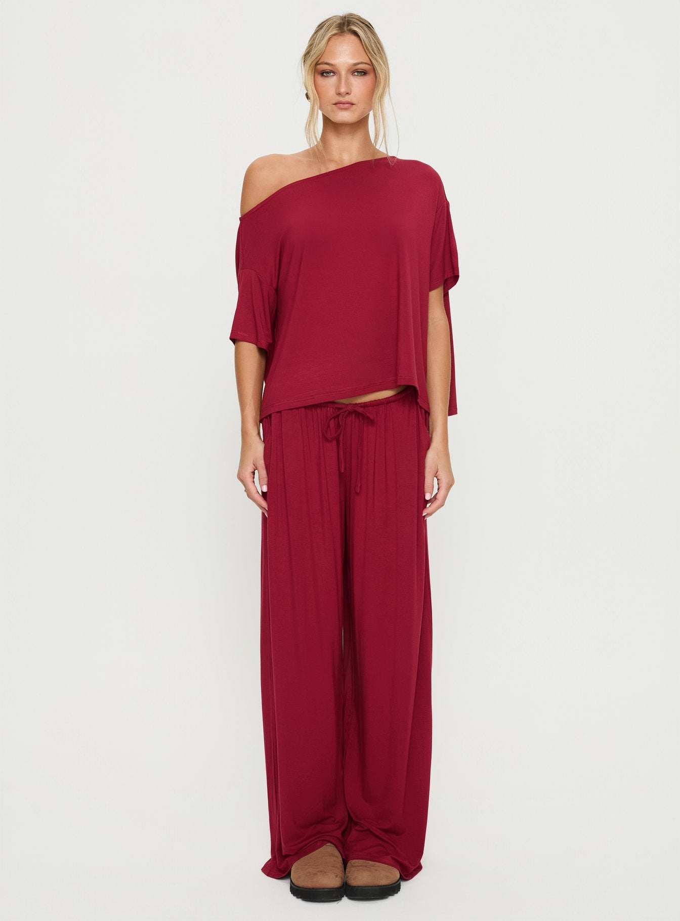 Cozy Hour Sleep Relaxed Off Shoulder Top Red - Image 7