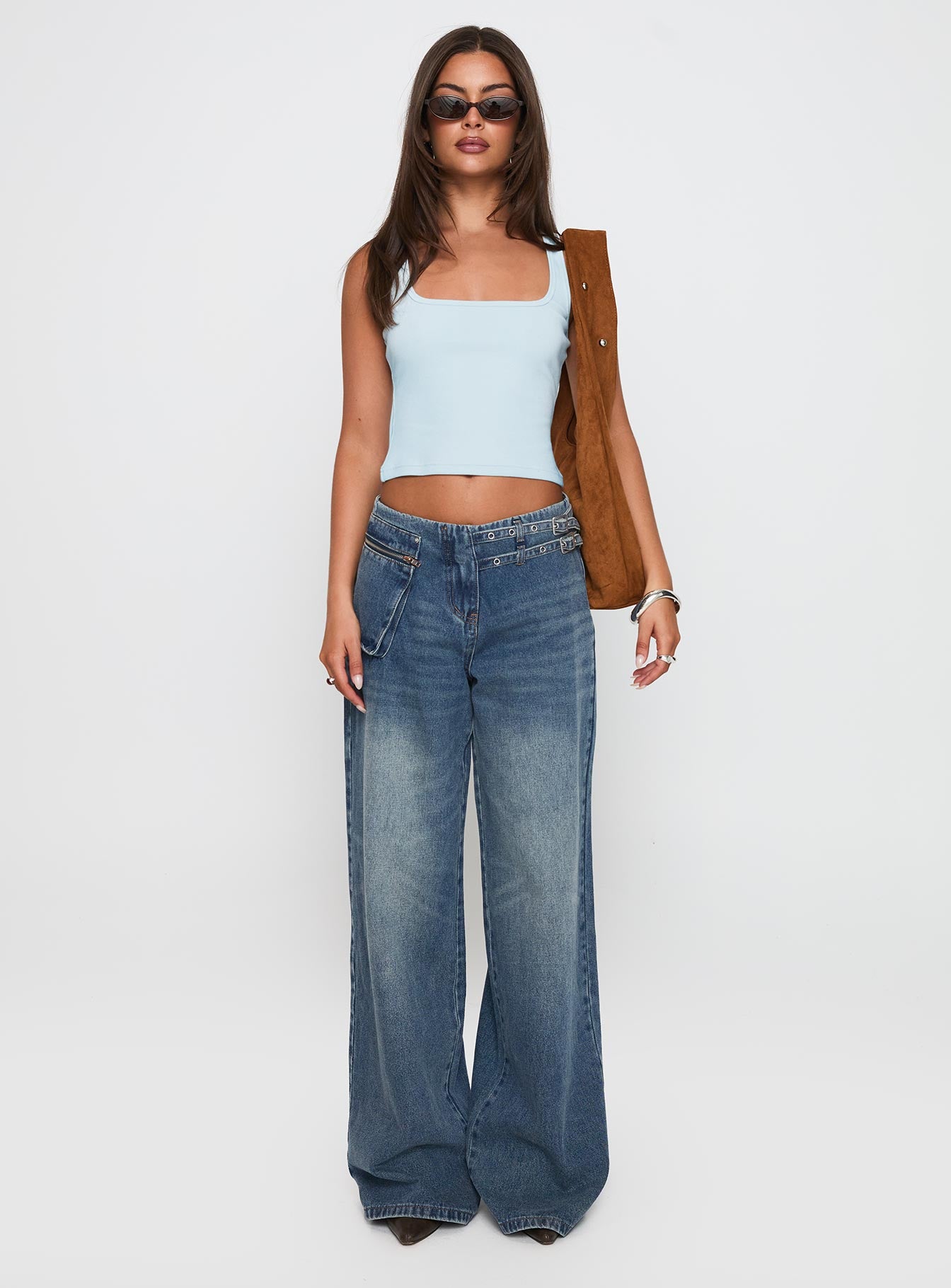 Paltrow Mid Rise Wide Leg Cargo Jeans Mid Blue Wash - Image 7