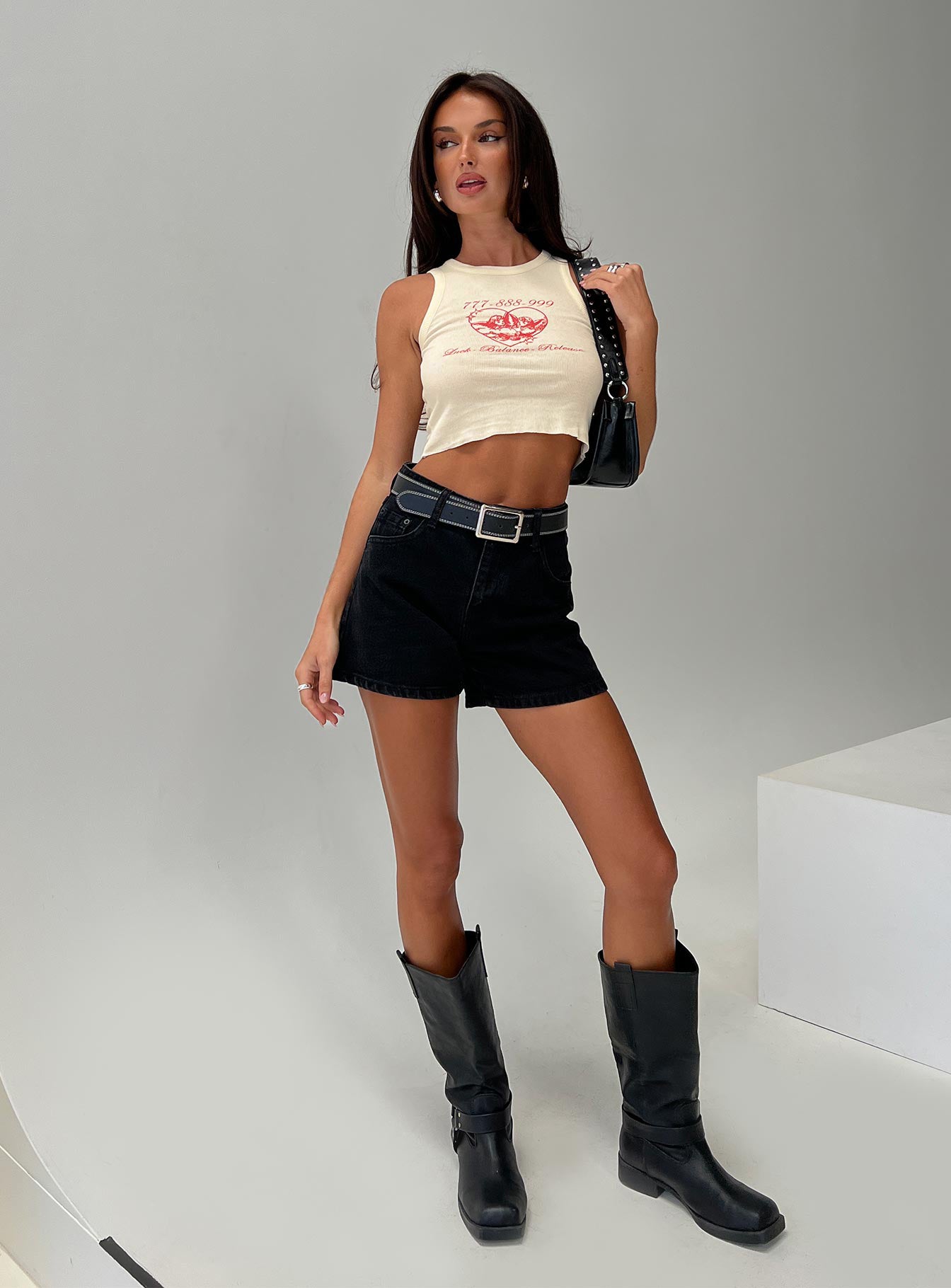 Saldana Shorts Washed Black Denim - Image 8