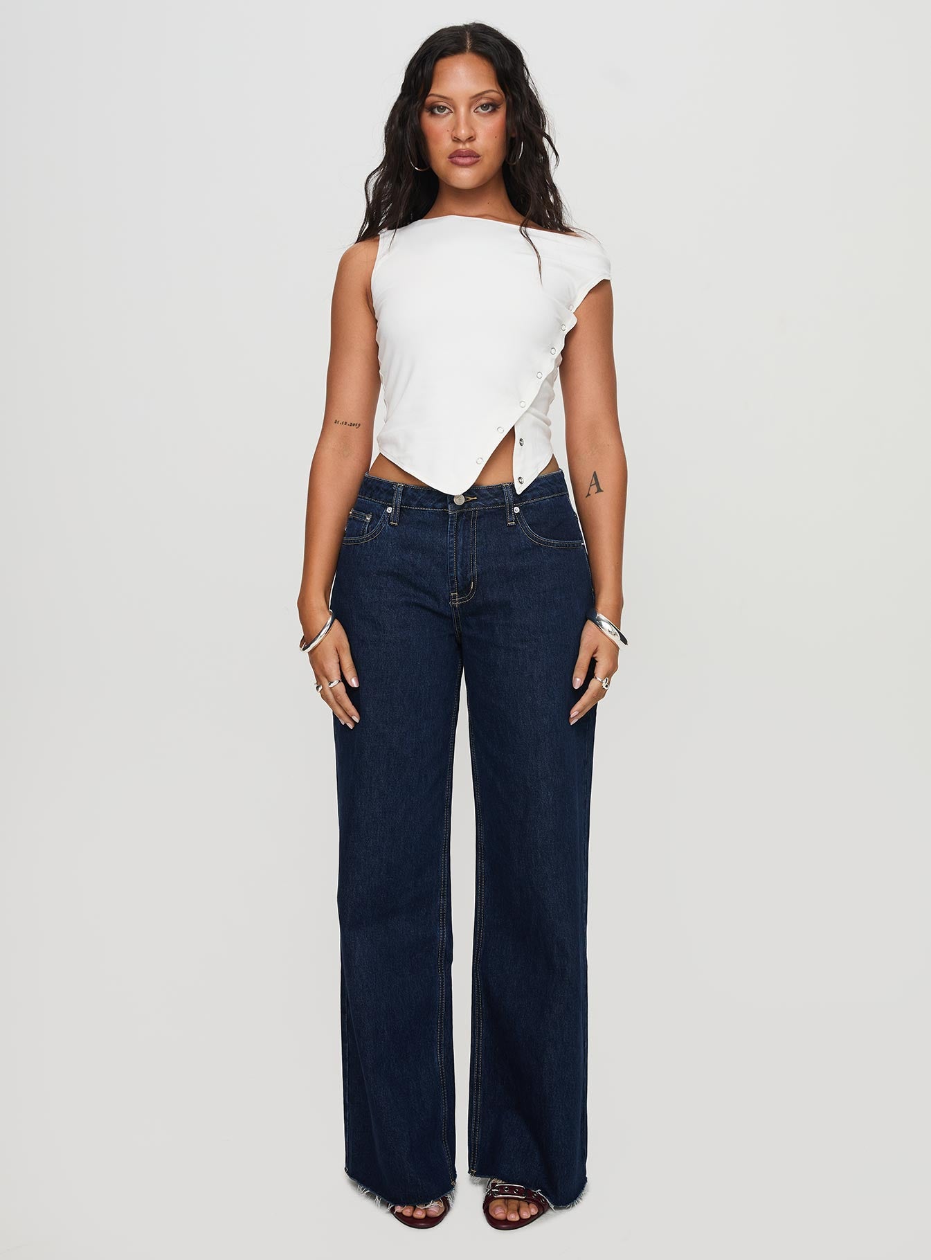 Darla Low Rise Straight Leg Jean Dark Blue Wash Petite - Image 6