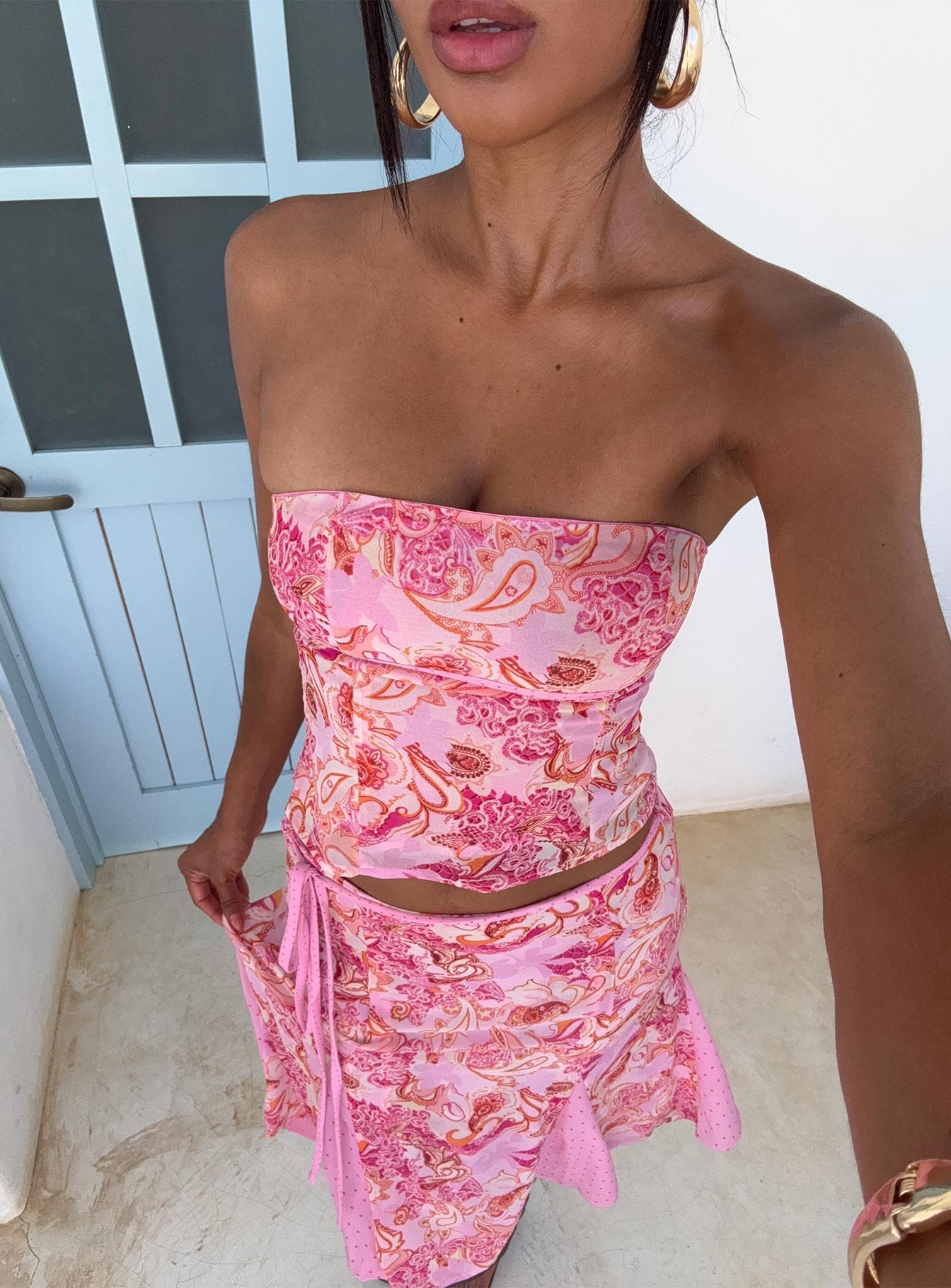 Tipsy Strapless Top Pink Paisley - Image 4