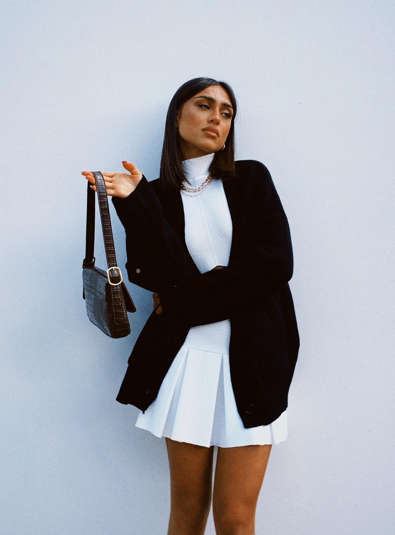 Burke Cardigan Black - Image 8